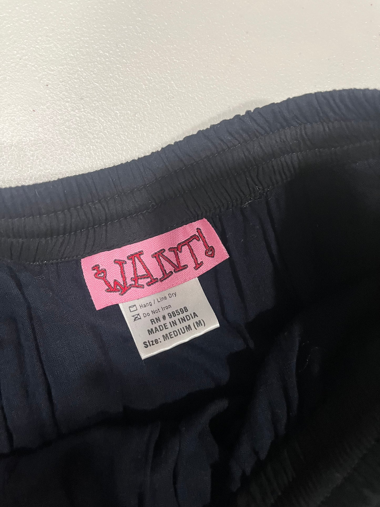 (XS/S/M) Y2K Black Sequin Maxi Skirt