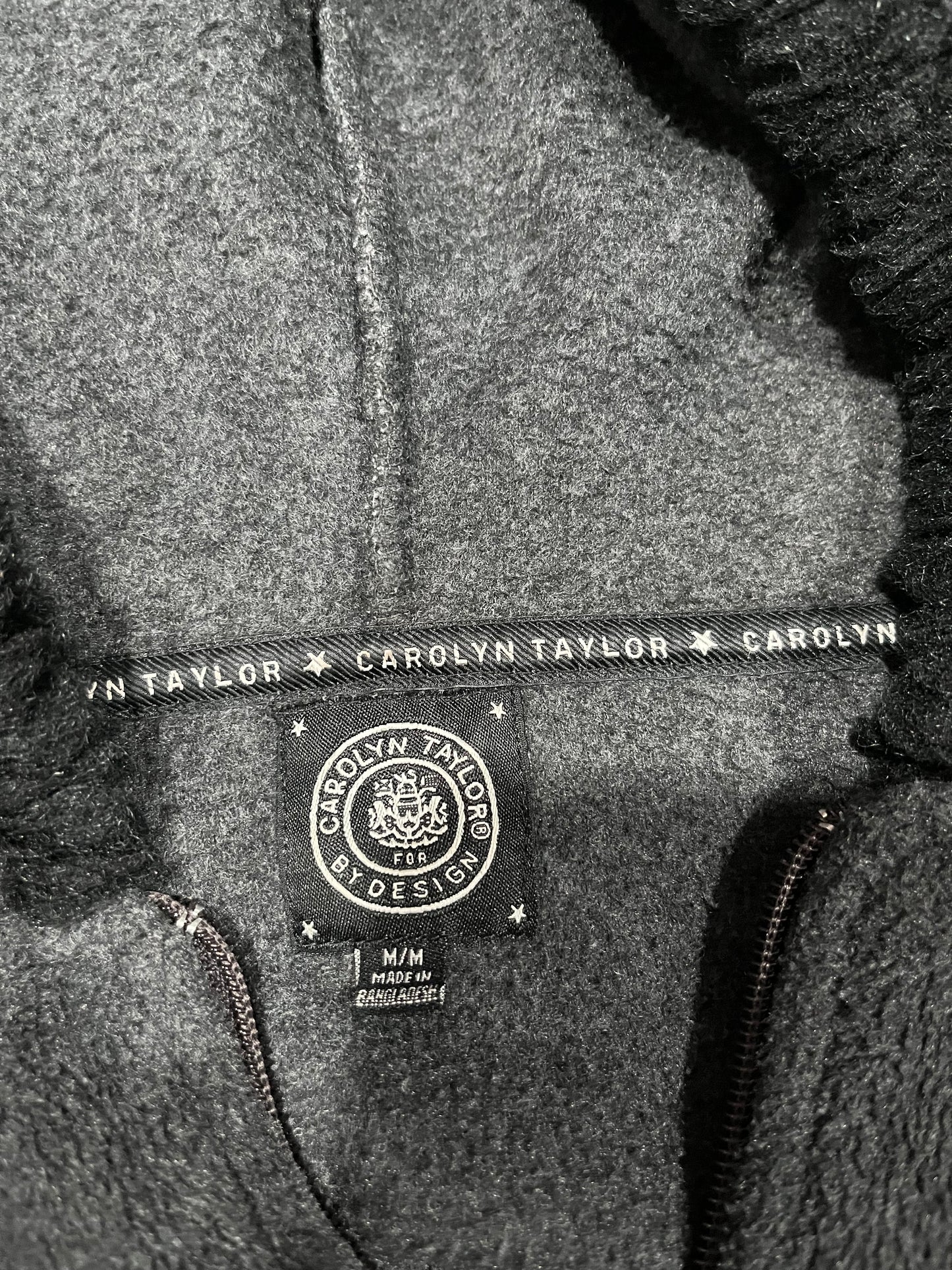 (M) 2000s Gray Fur Trim Black Fleece Zip Up Jacket