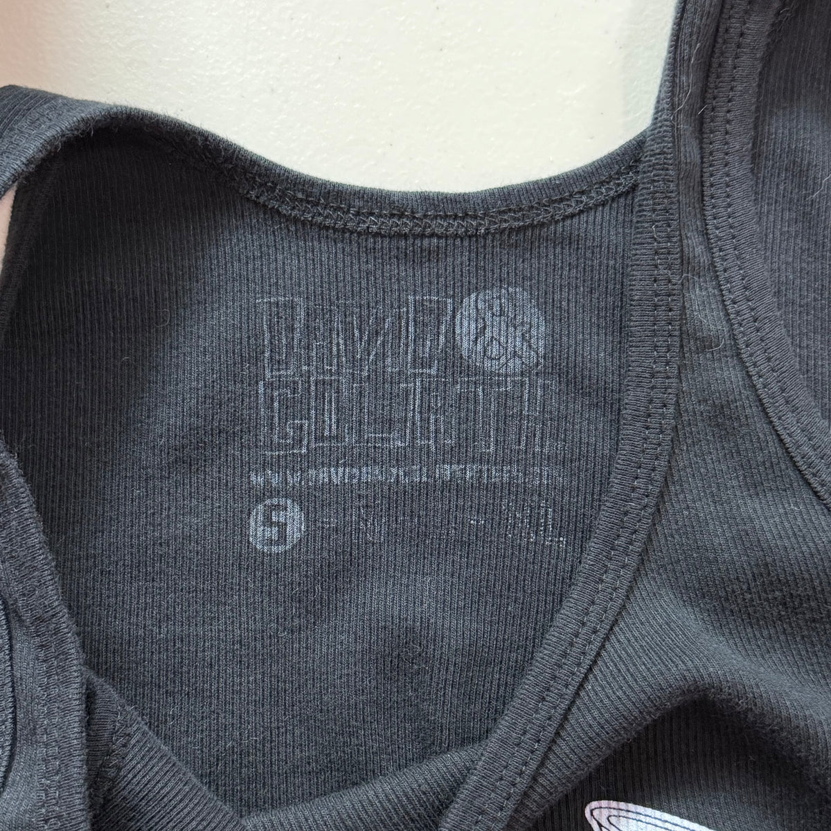 (S) 2000s “i would exercise but i might spill my drink” wine graphic tank top