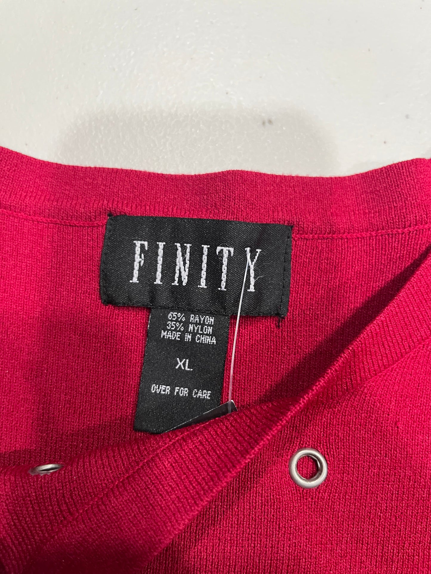 (XL) VTG Eyelet Grunge Top