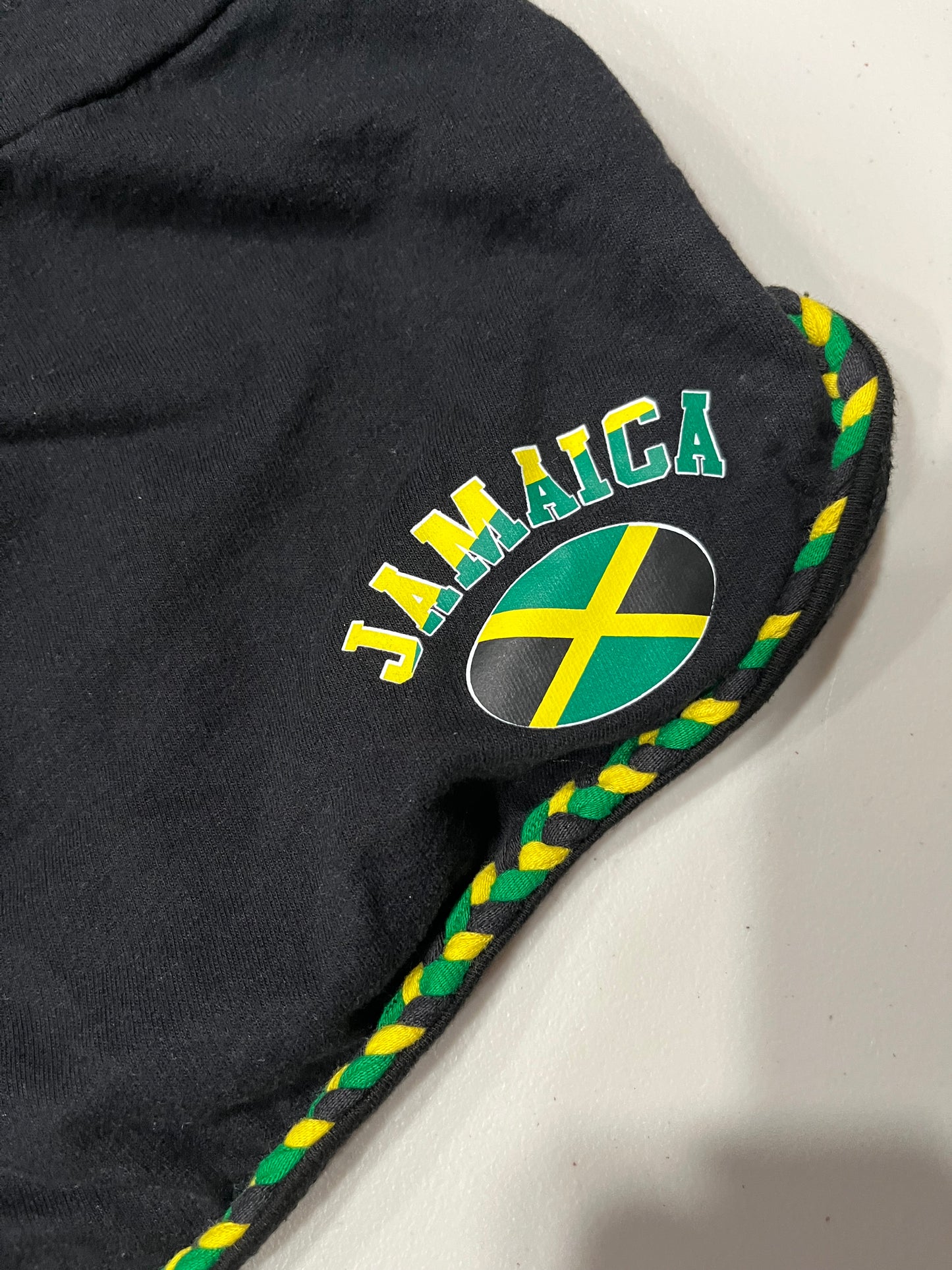 (L) super cute 2000s jamaica lounge shorts