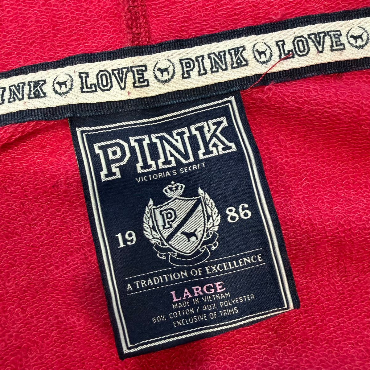 (M/L) “LOVE PINK” 2000s Pink by VS embellished jacket