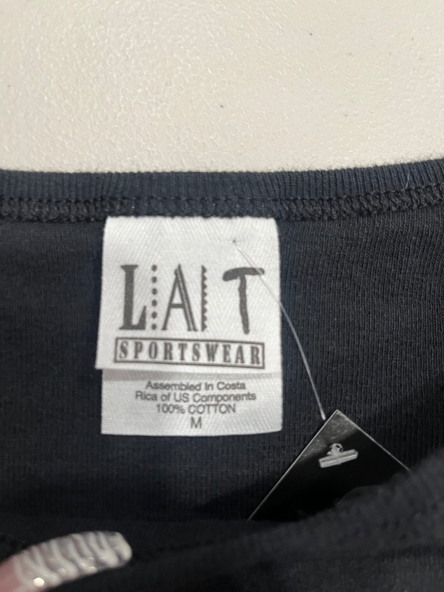 (S/M) Vintage “HOOTERS Heartbreaker” Heart Tank