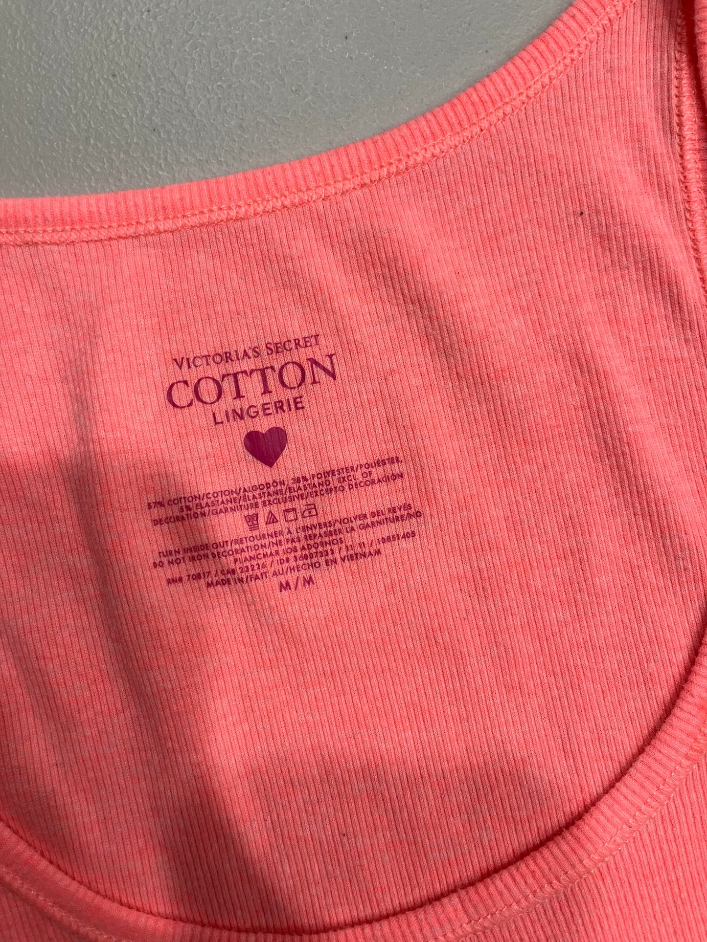 (M) 2000s Victoria’s Secret Tank