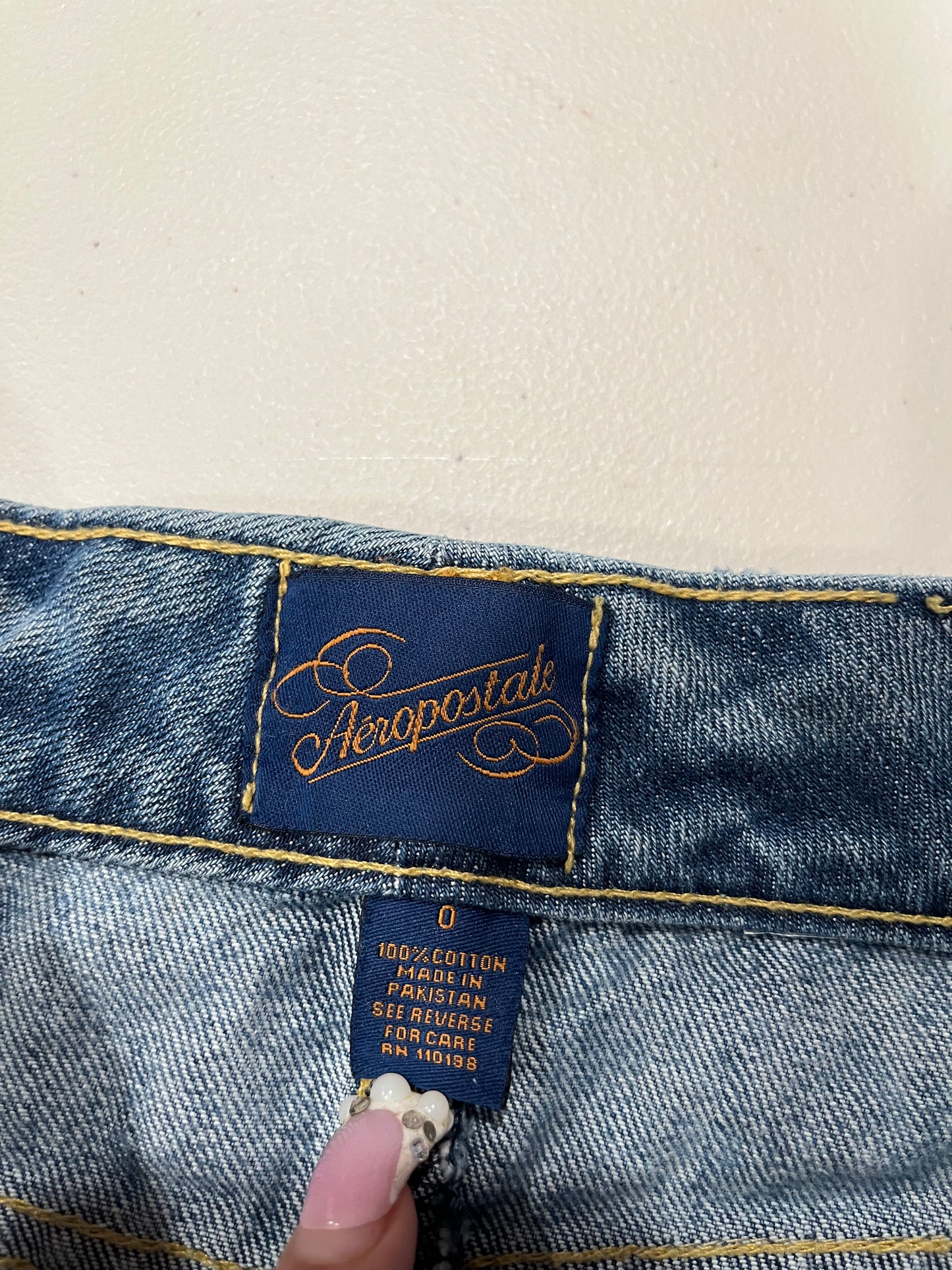 (27”) 2000s Aeropostale Mini Skirt