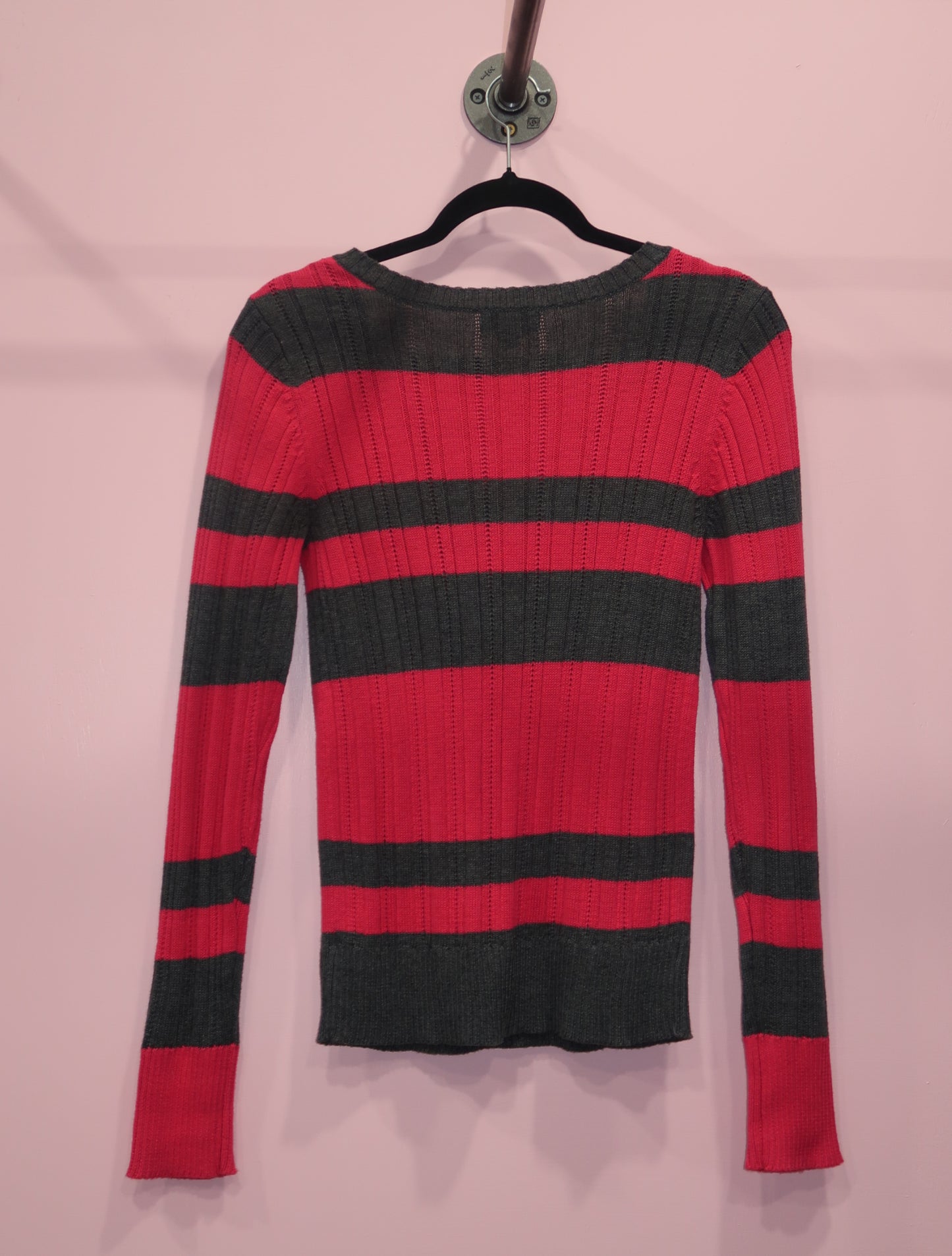 (L) Arizona pink & grey striped long sleeve