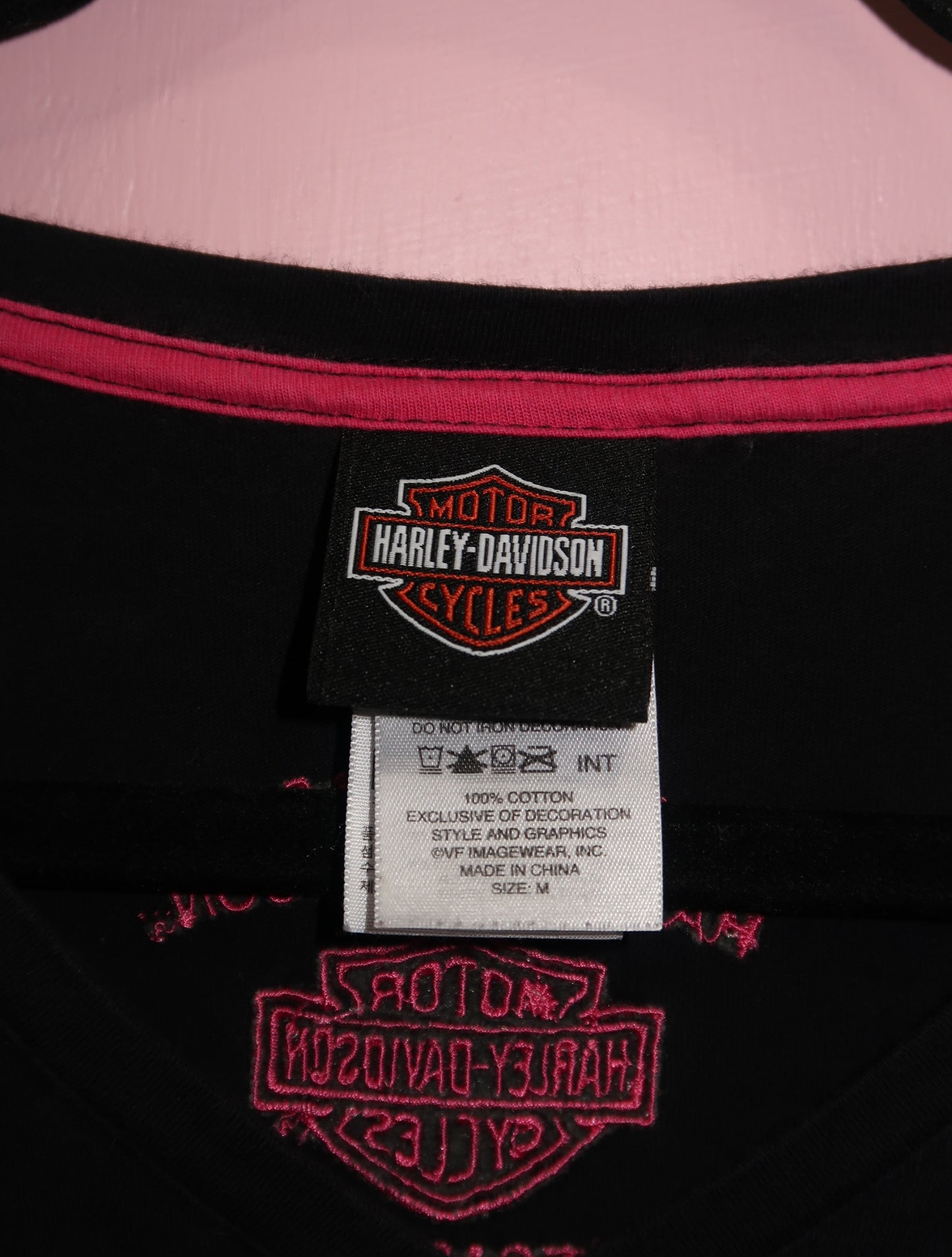 (M) harley davidson pink graphic long sleeve top