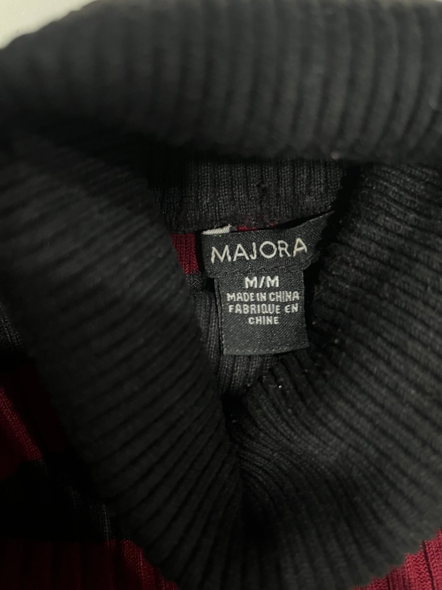 (M) Y2K Striped Turtleneck Top