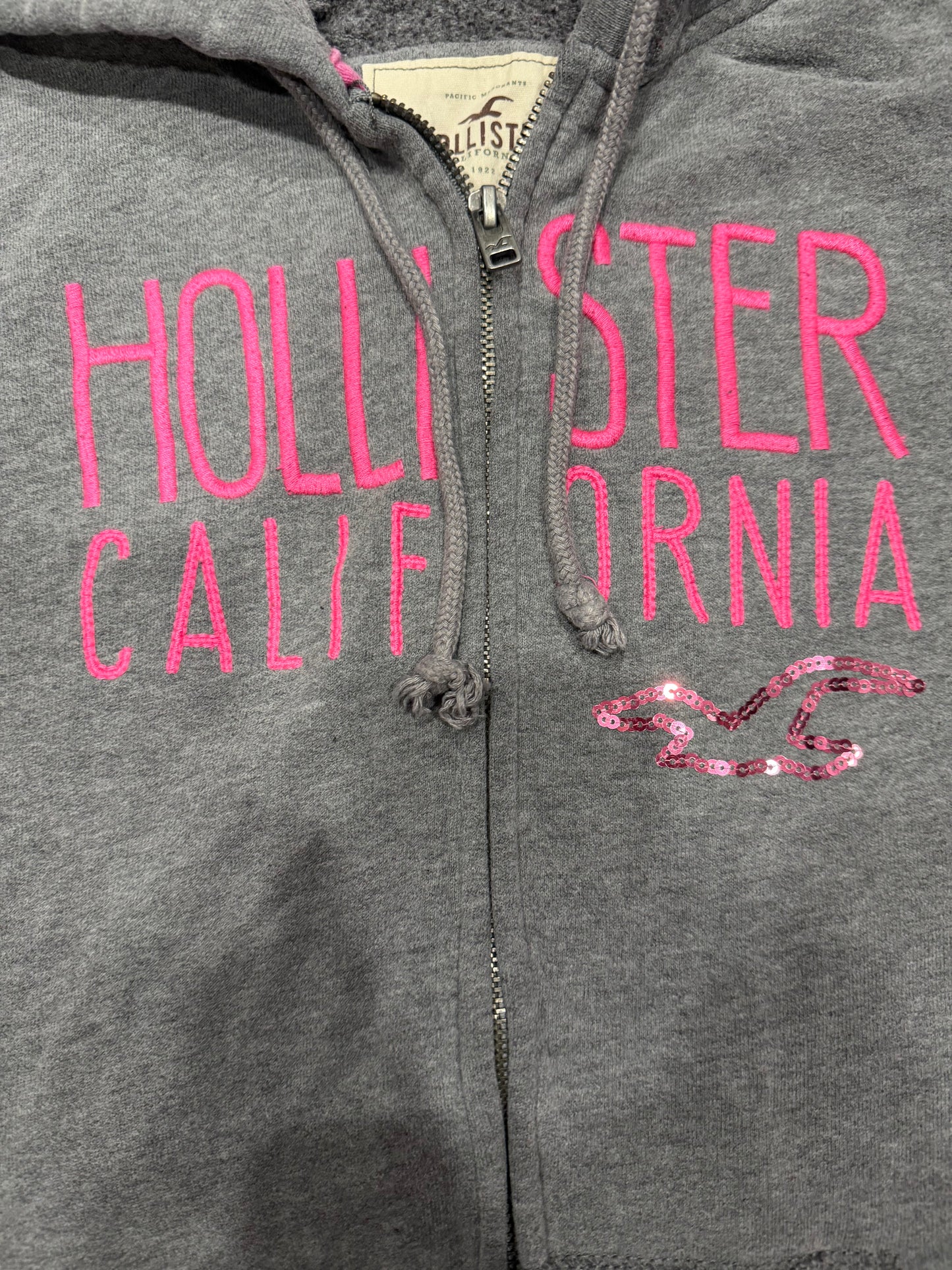 (M) early 2000s hollister pink sequin grey zip up jacket