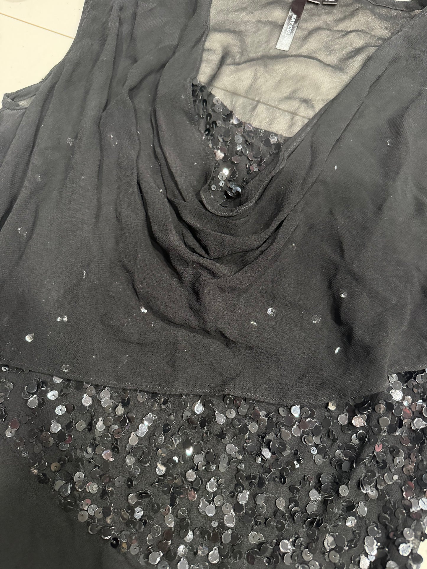 (L) 2000s sequin top