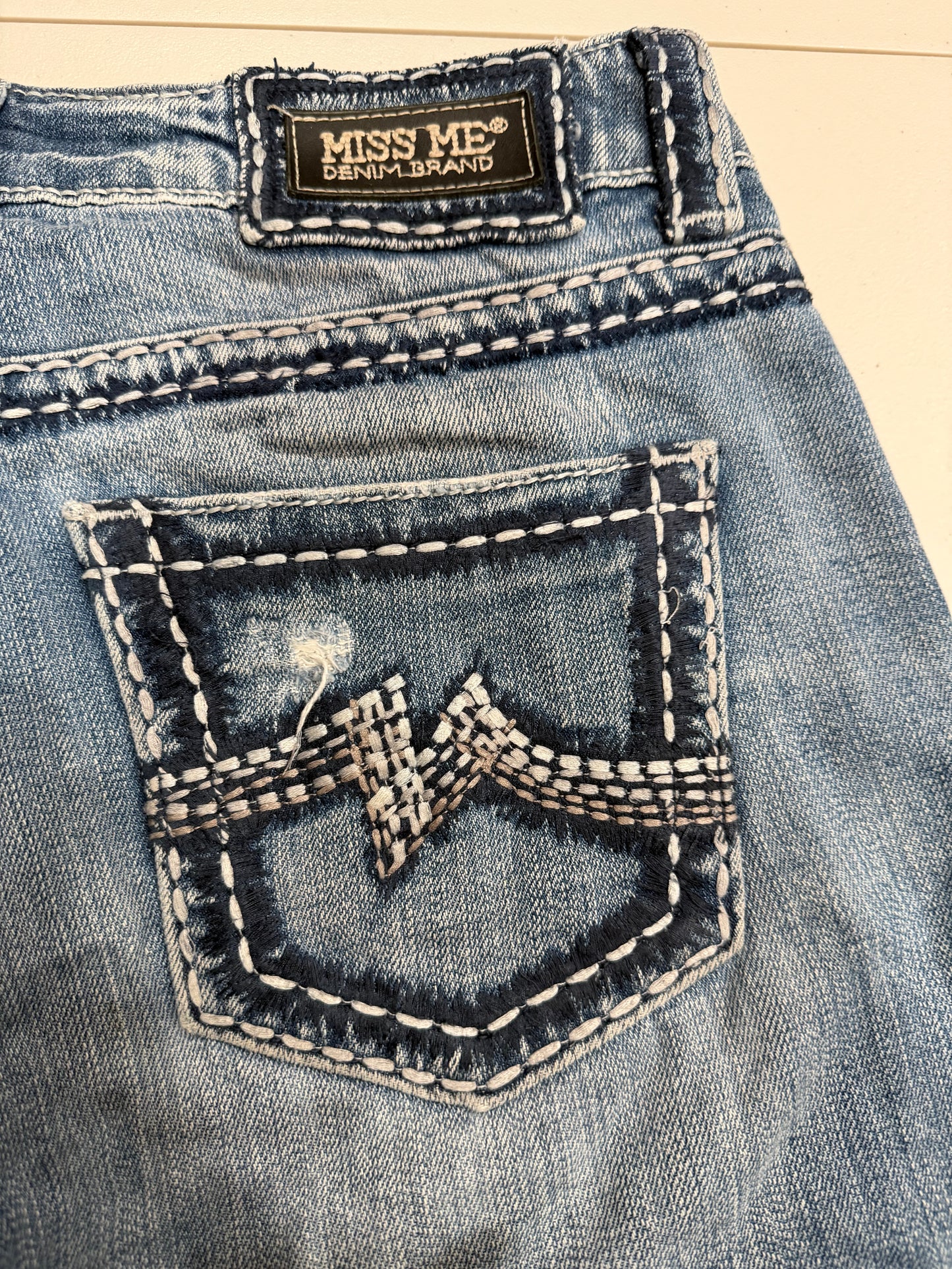 (30”) 2000s miss me jorts