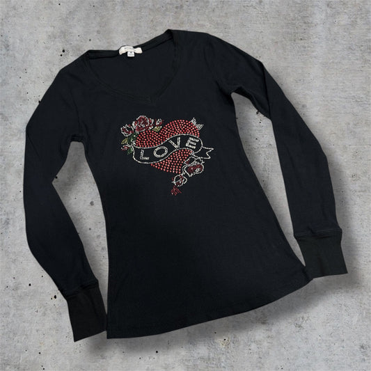 (M) 2000s tattoo embellished long sleeve top