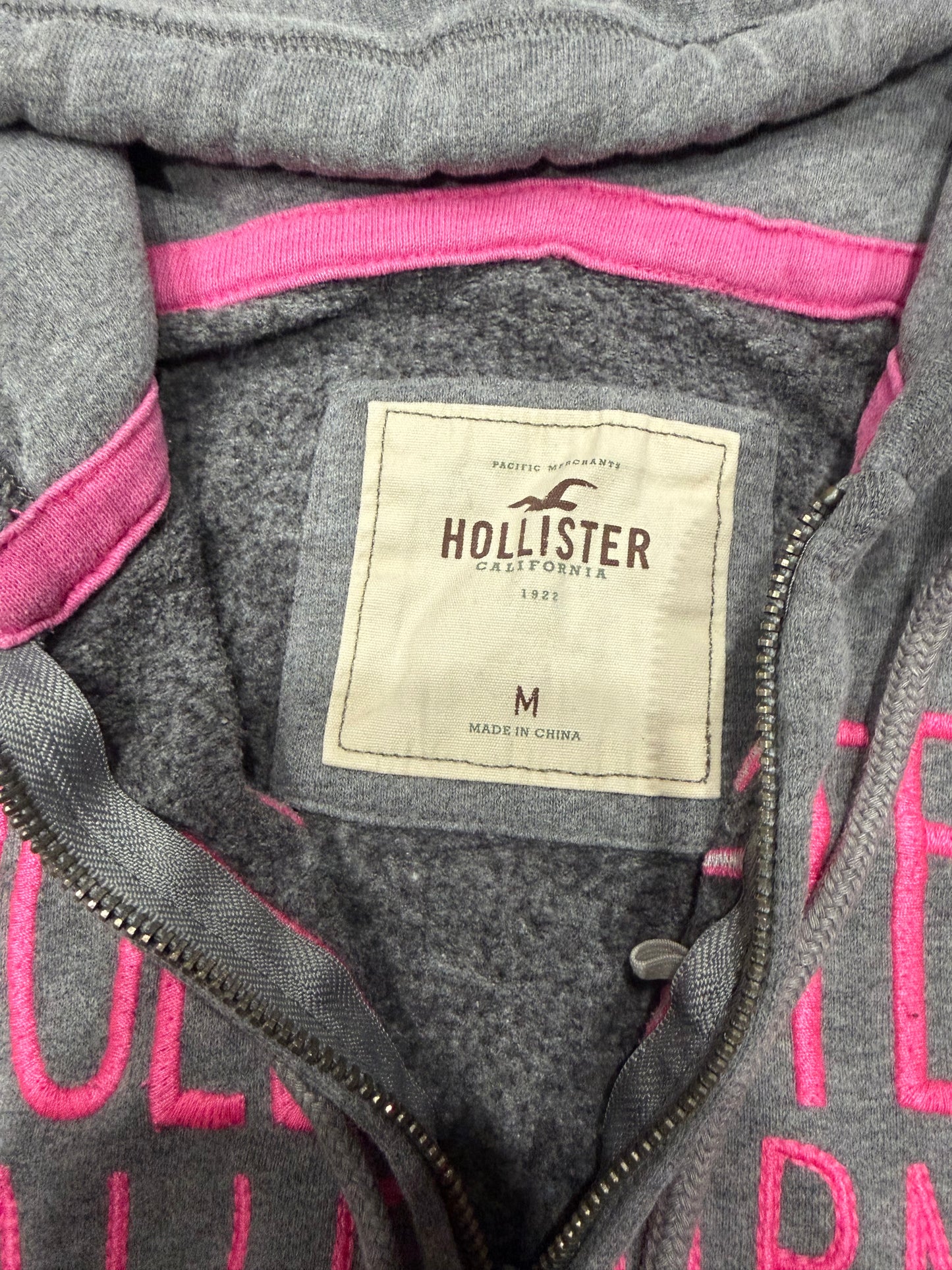 (M) early 2000s hollister pink sequin grey zip up jacket