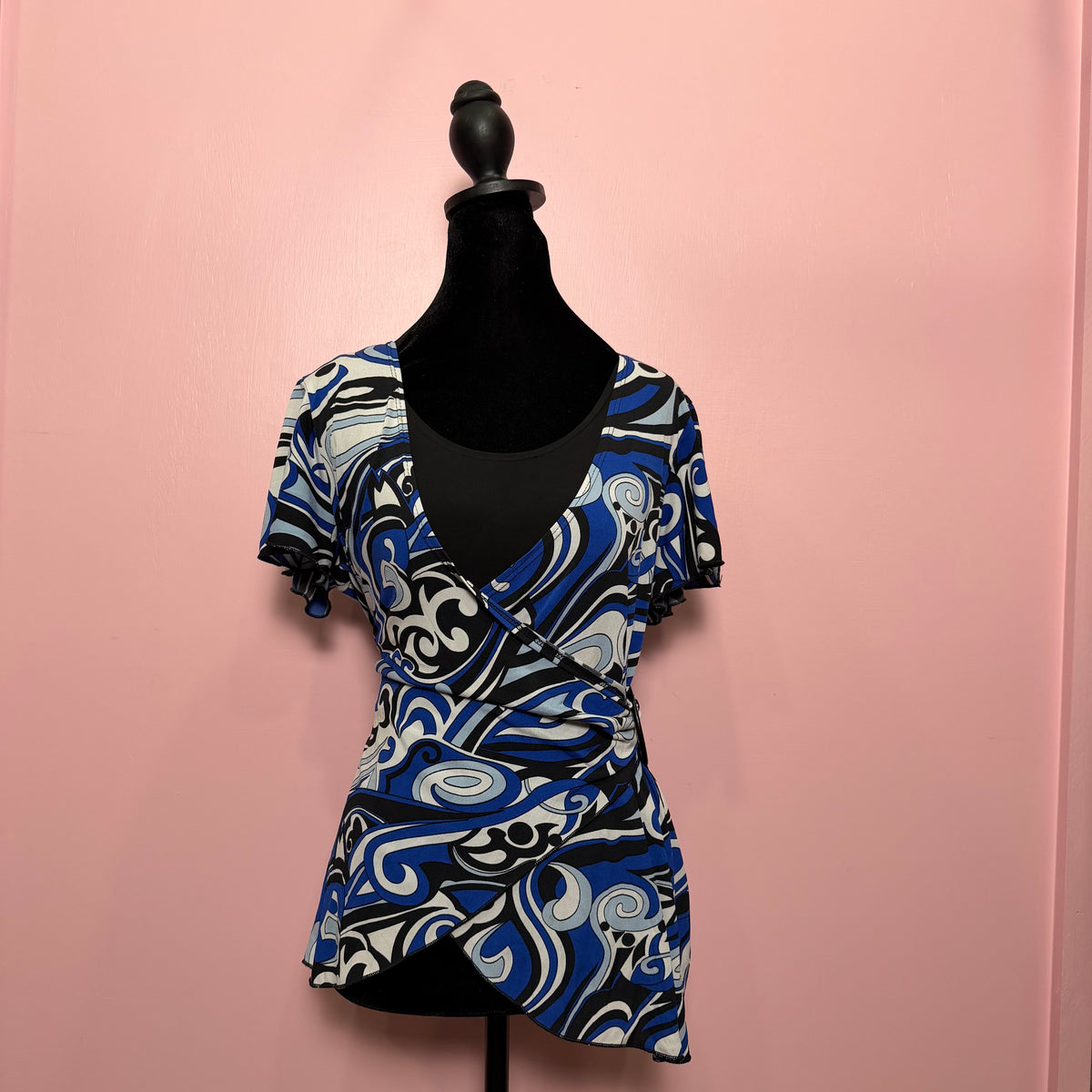 (XL) Y2K abstract print blue wrap top