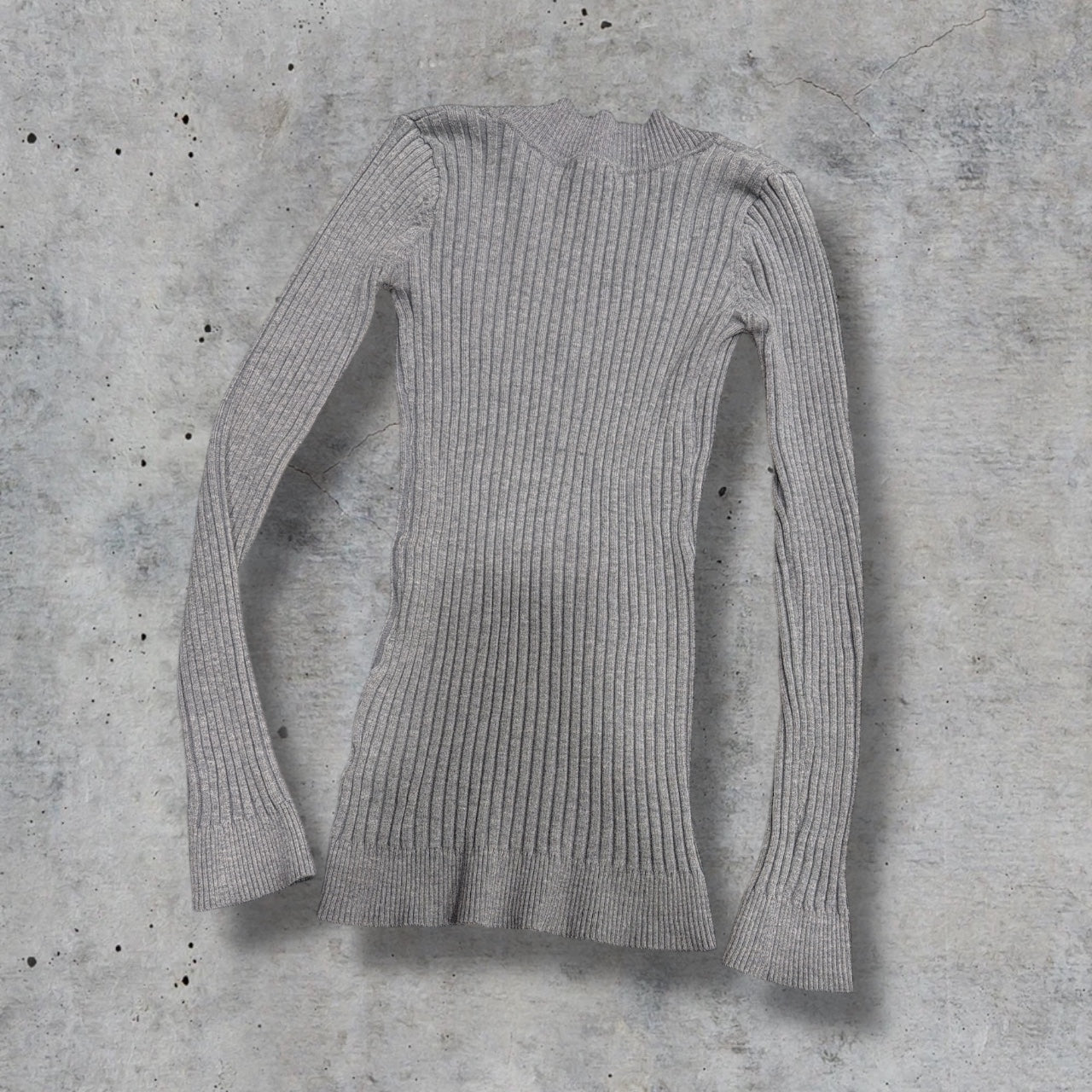 (S/M) y2k energie grey fitted long sleeve top