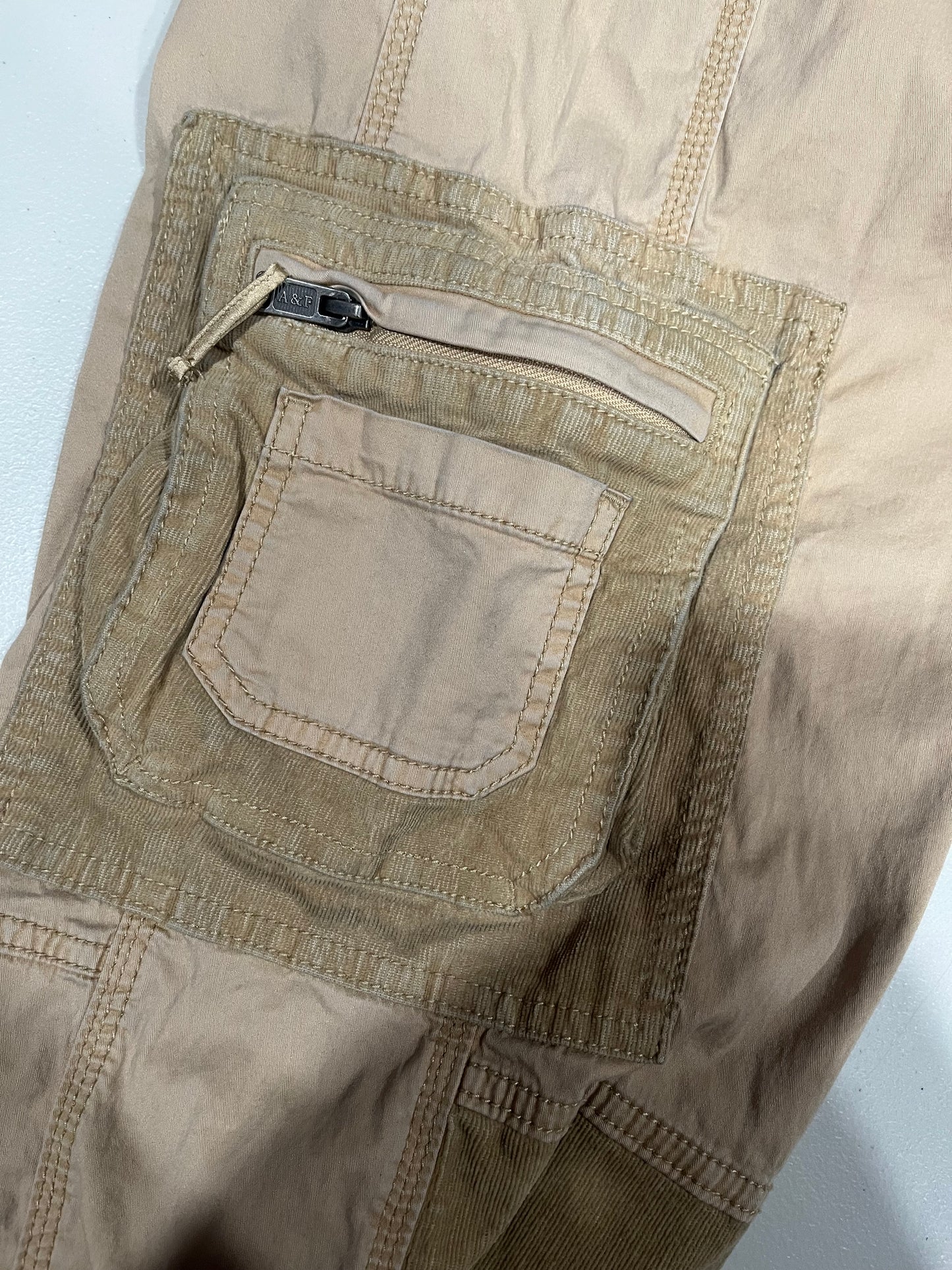 (XS/S) Vintage Aeropostale Adjustable Cargo Pants