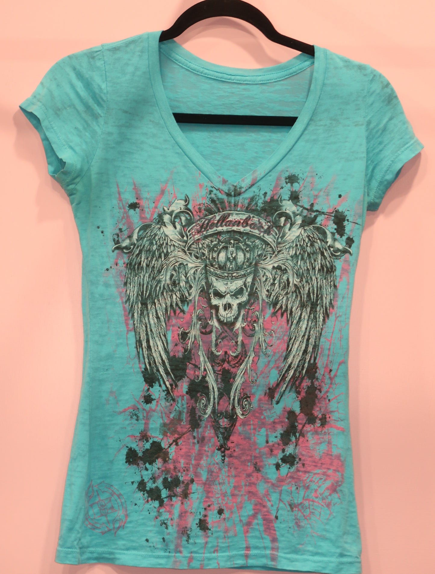 (S/M) y2k skull & wing teal top