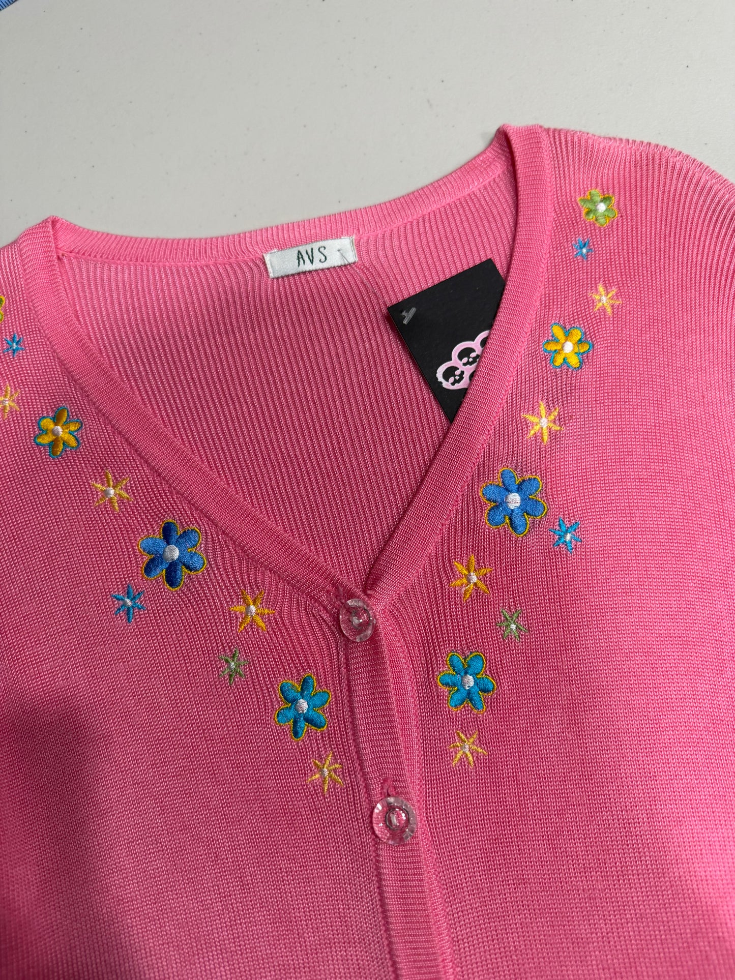 (M) pink vintage embroidered floral button cardigan