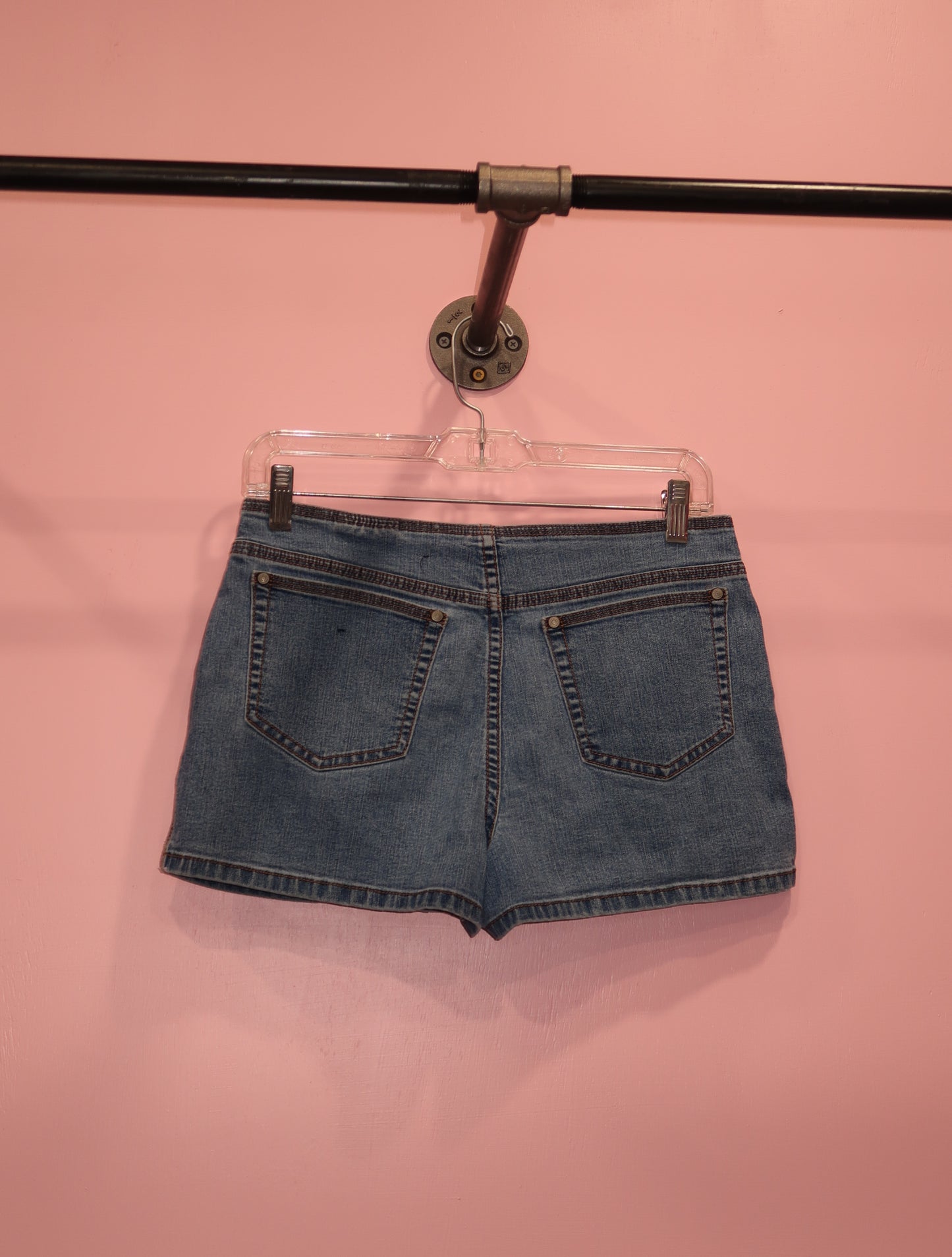 (28”) y2k no boundaries denim shorts
