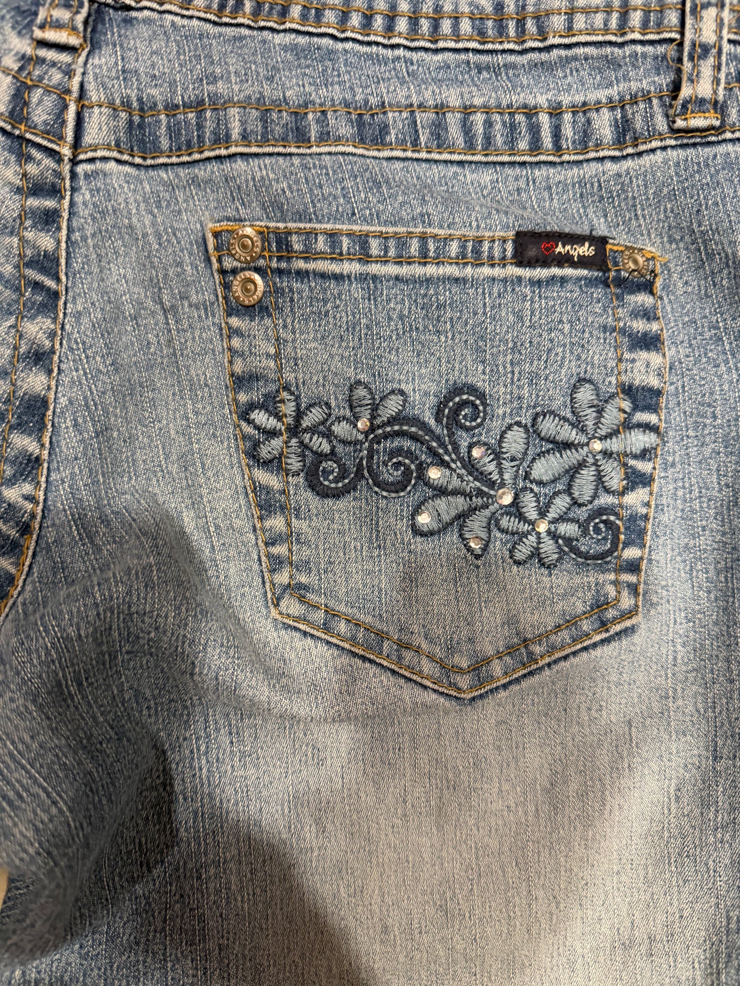 (28”) 2000s Angels Embroidered Denim Jeans
