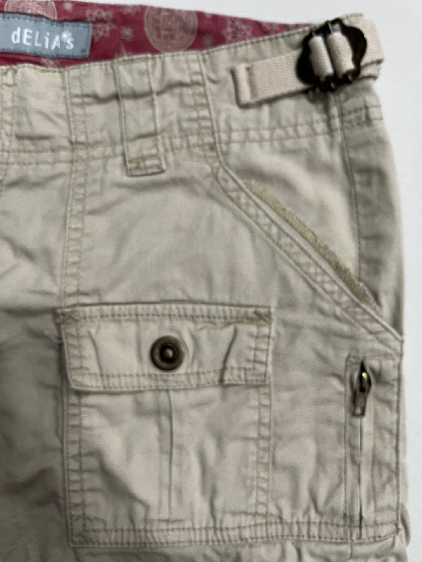 (30”) Vintage Delias Cargo Shorts