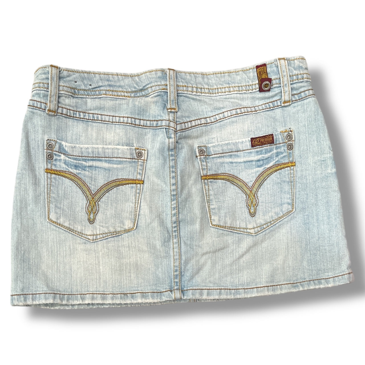 (29”) 2000s Light Wash Denim Mini Skirt