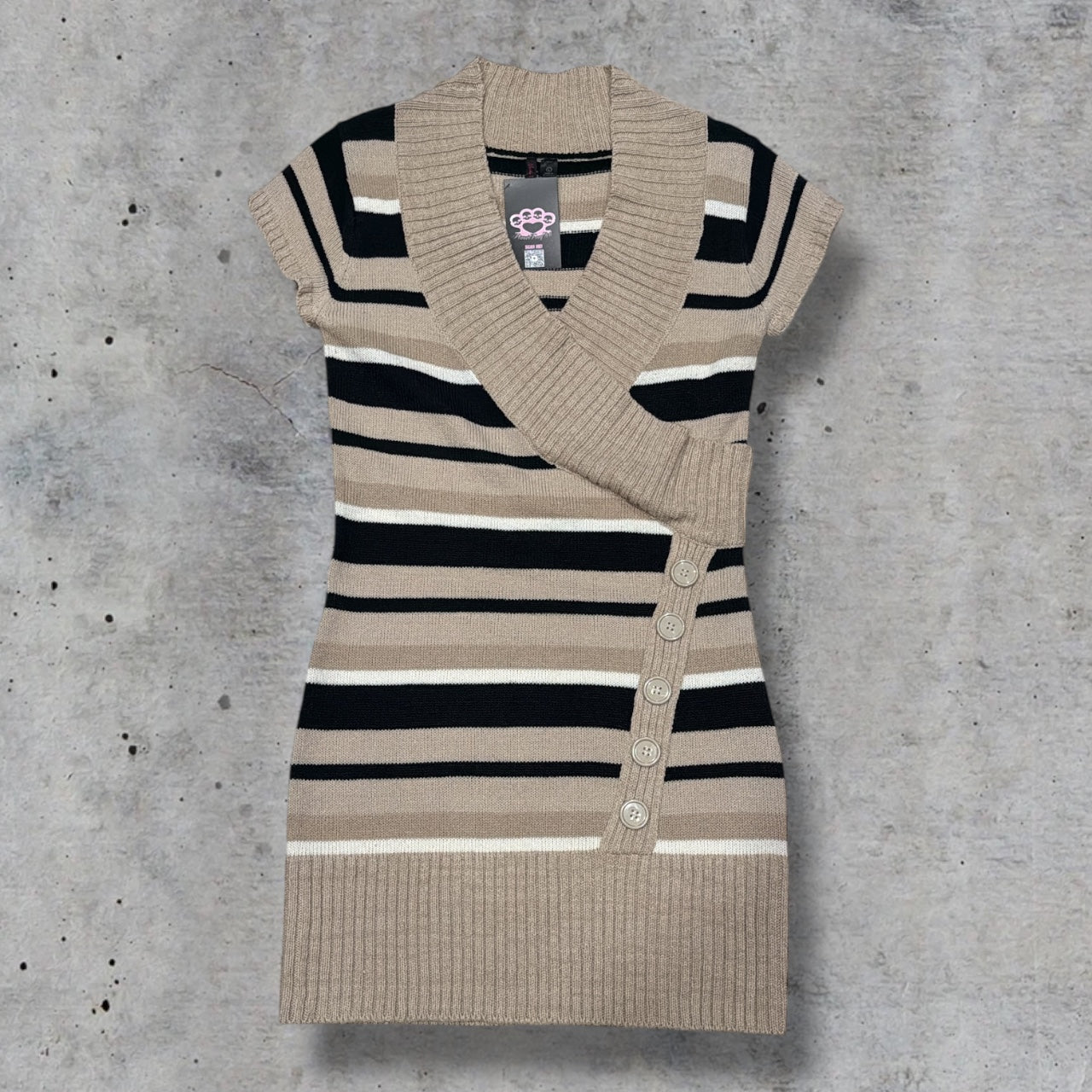 (L) early 2000s striped button sweater dress