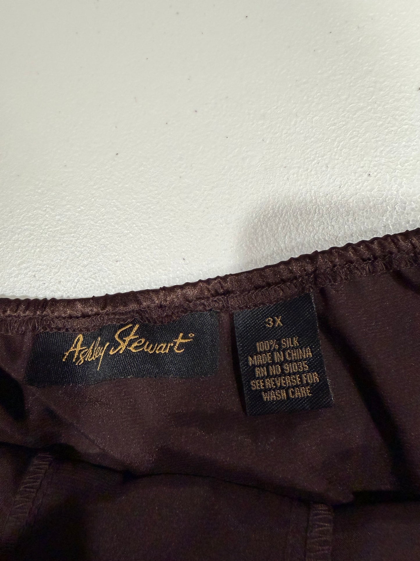 (3XL) vintage satin lace trim brown detailed top