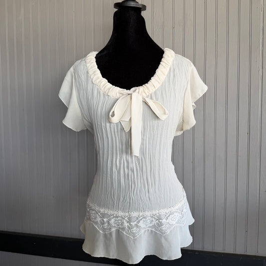 (L) vintage mesh lace bow top