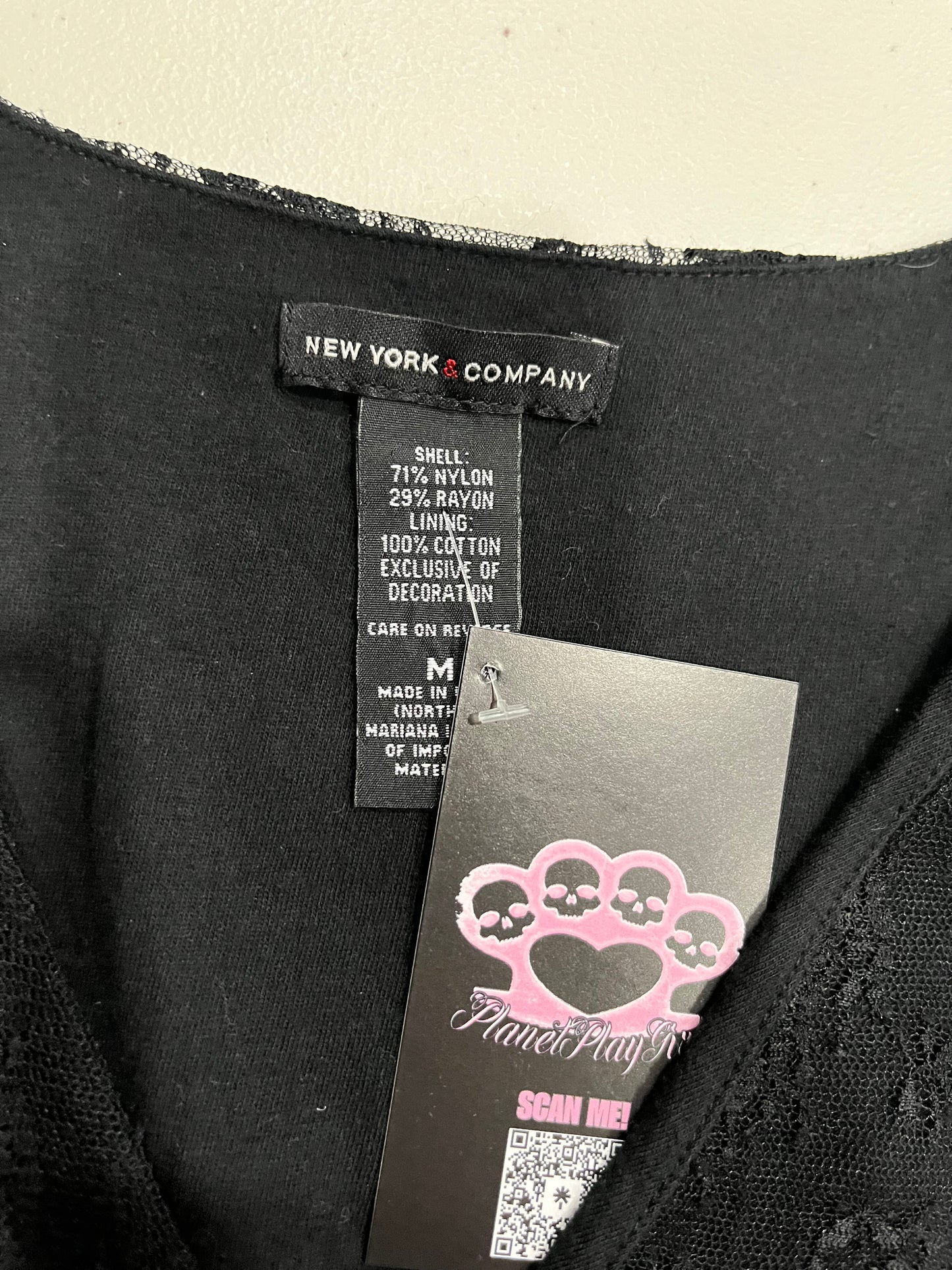 (M) 2000s Lace Sequin Trim Tank