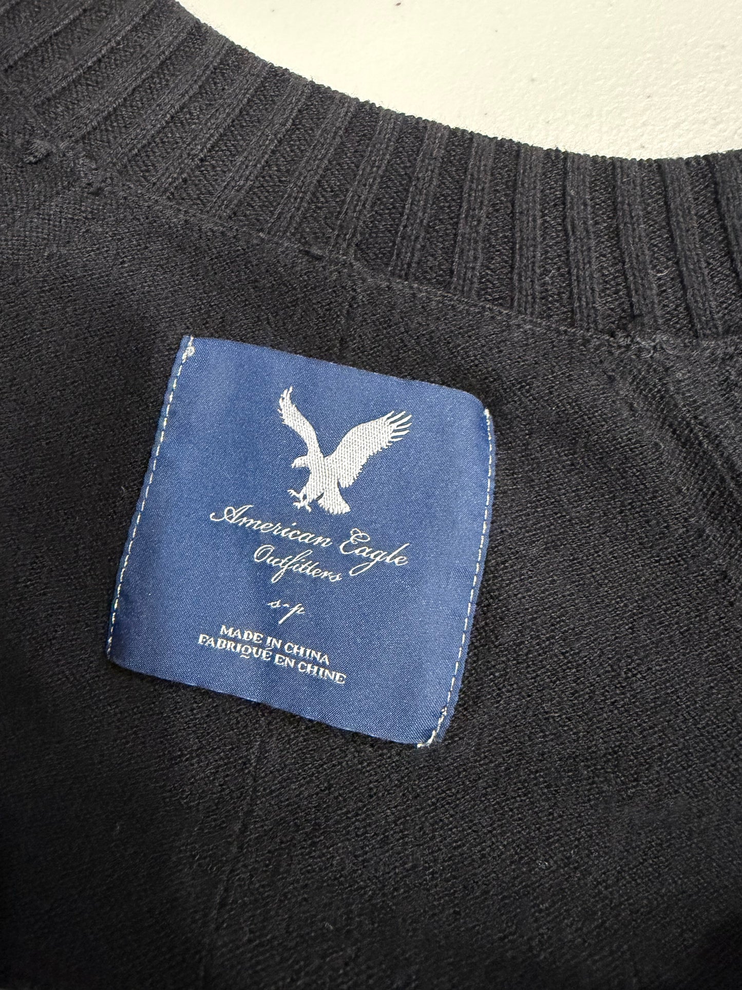 (S/M) 2000s american eagle v neck knit long sleeve