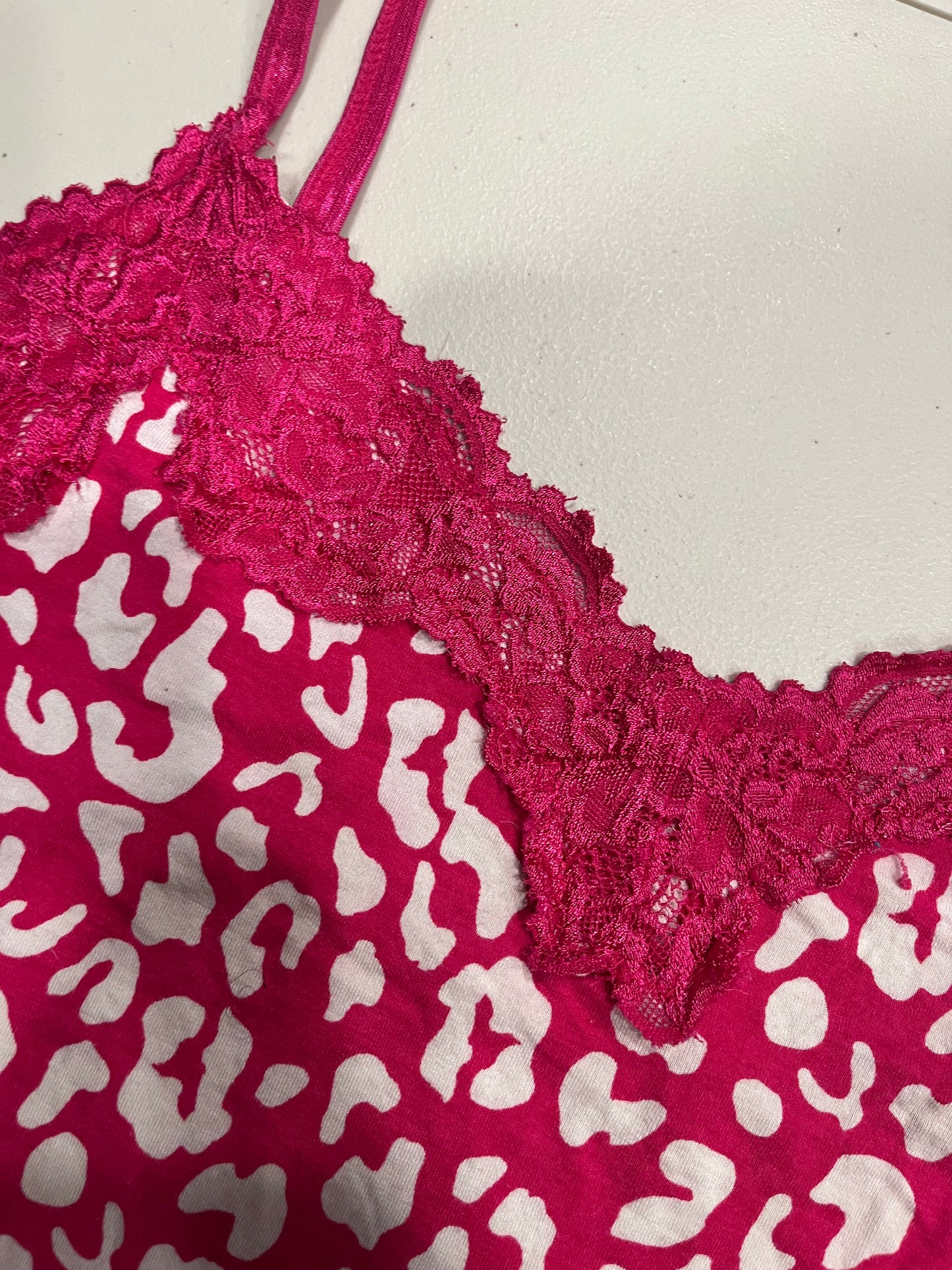 (XL/XXL) Pink Lace Trim Leopard Print Tank