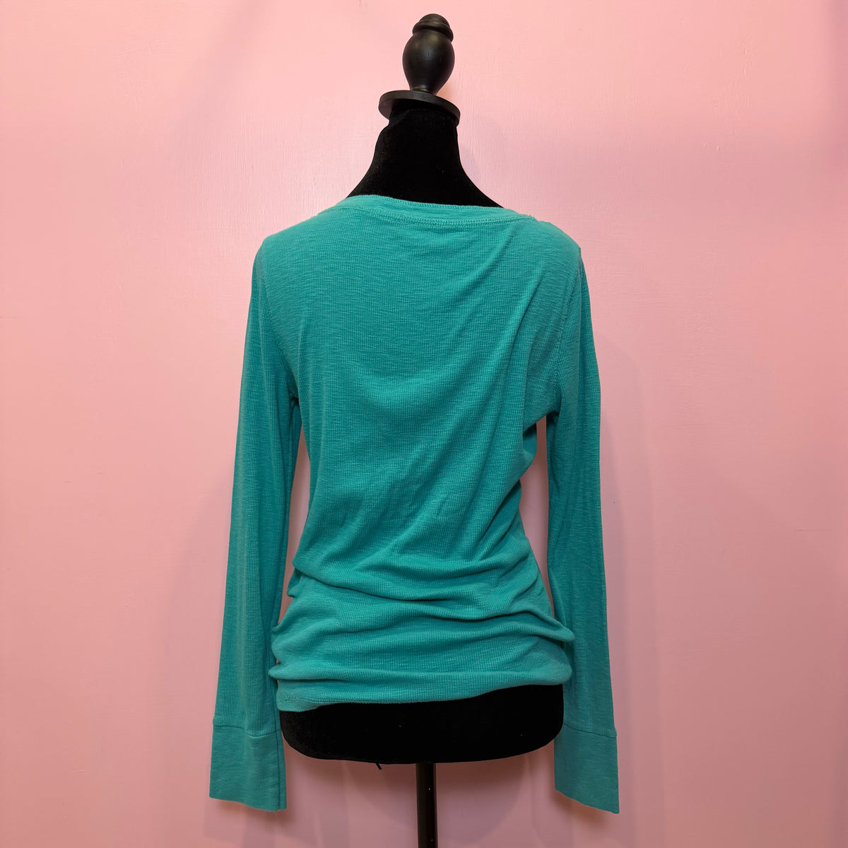 (L/XL) early 2000s Aeropostale henley blue button up long sleeve top
