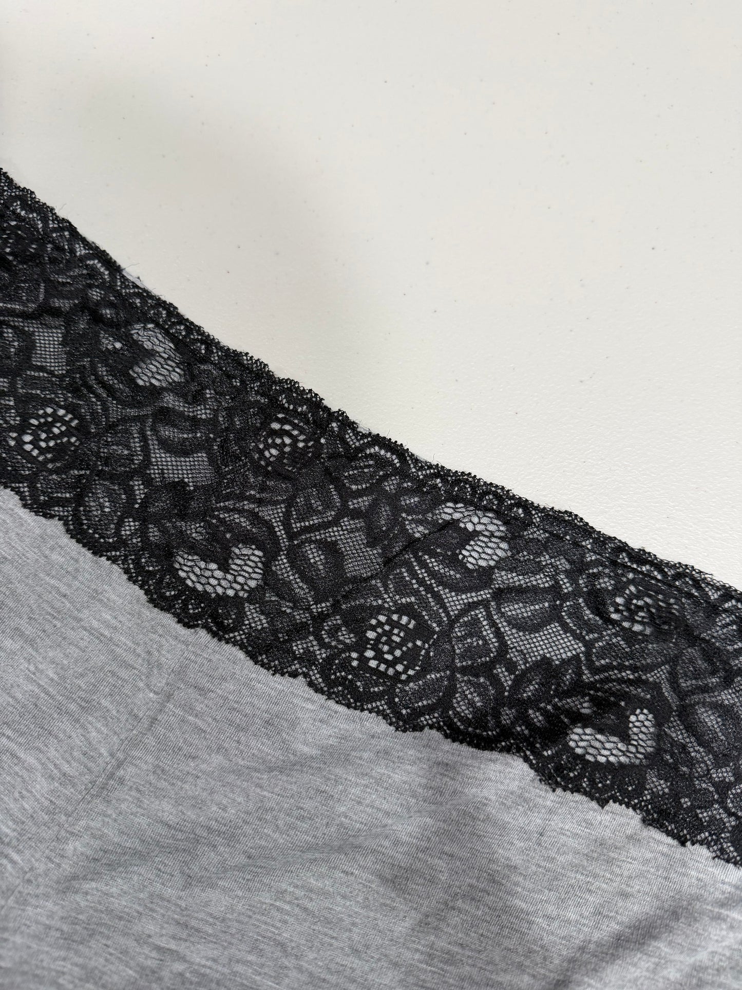 (1XL) grunge lace trim flared leggings