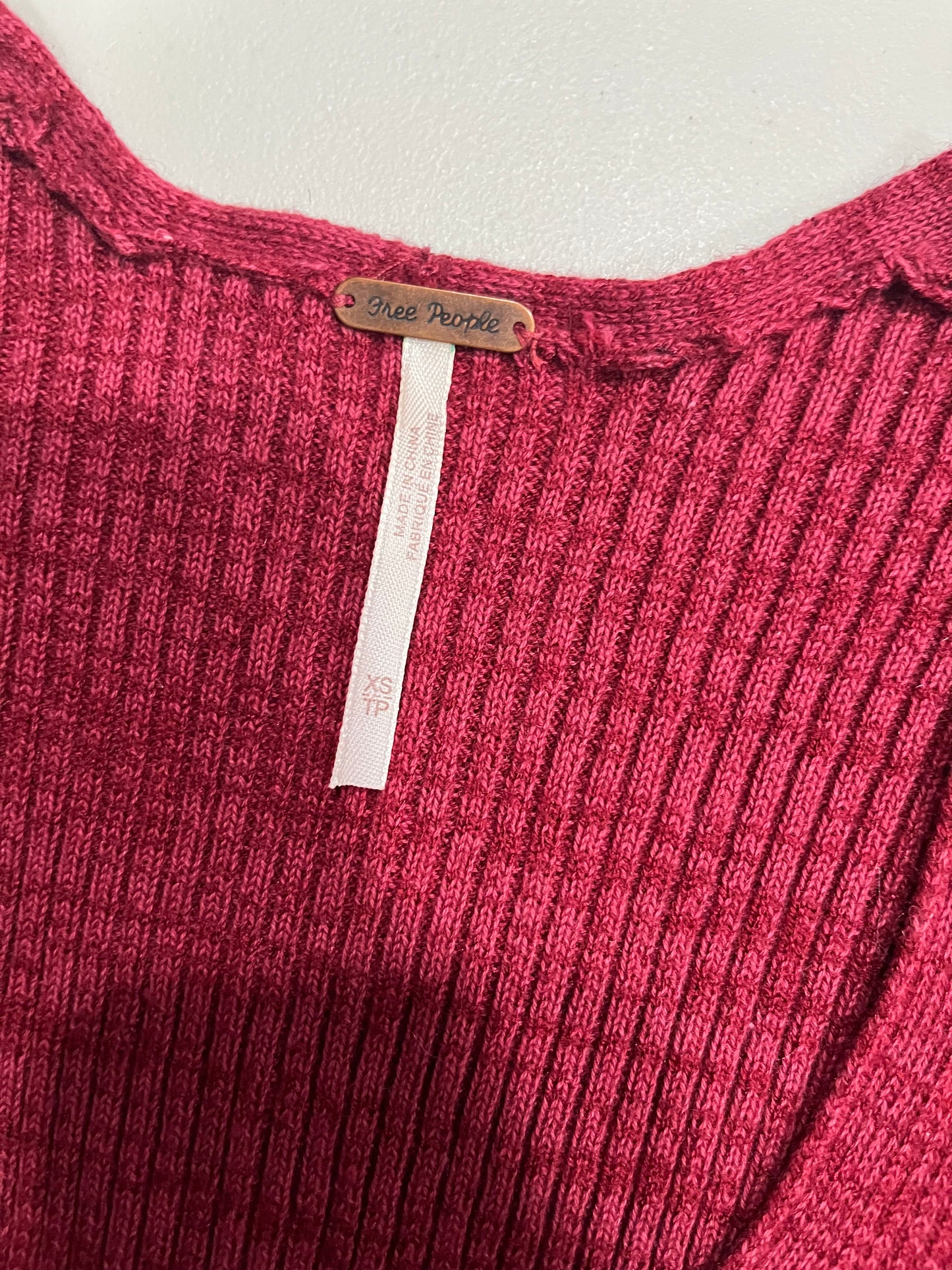 (XS/S) free people knitted button up fitted fall top