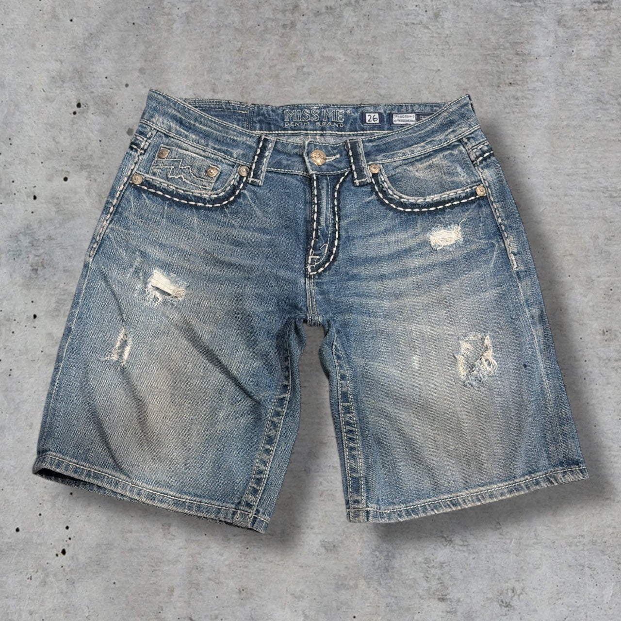 (30”) 2000s miss me jorts