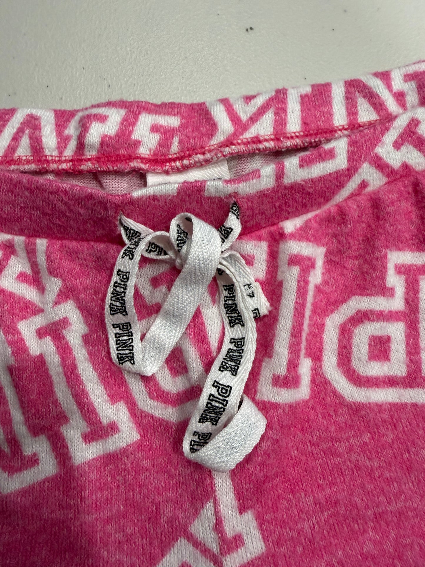 (M/L) 2000s victoria’s secret PINK ruffled trim shorts