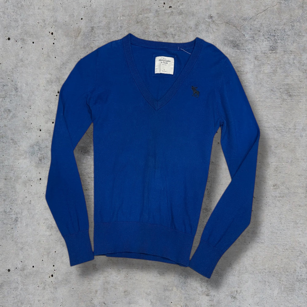(S) abercrombie & fitch blue sweater