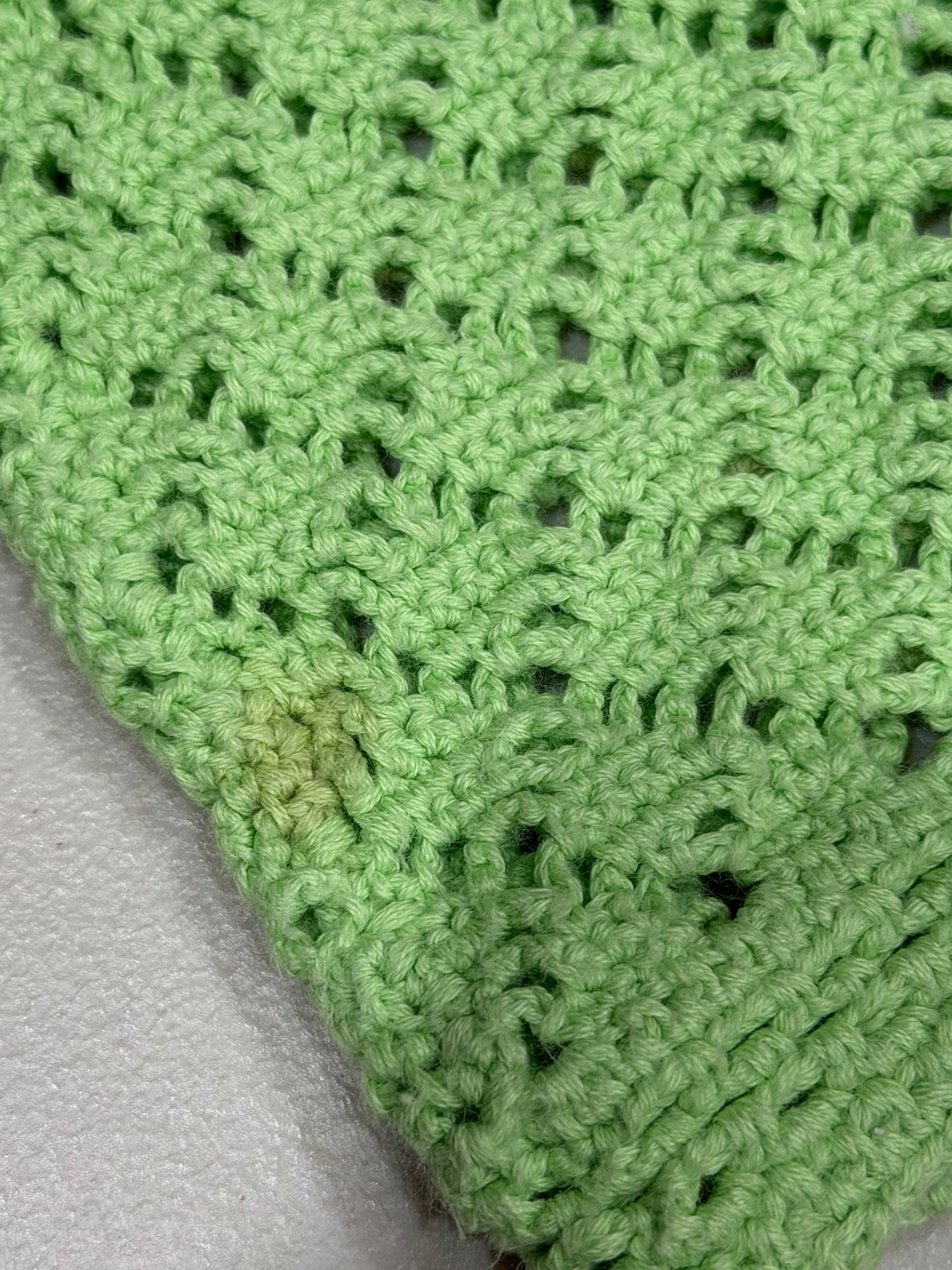 (M/L) y2k lime green banana republic crochet top