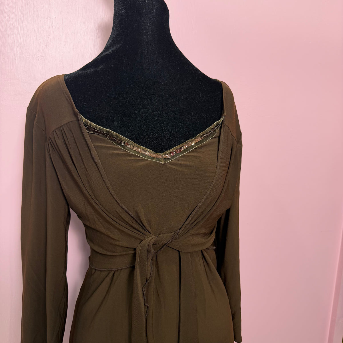 (L) y2k brown sequin trim tie up long sleeve top