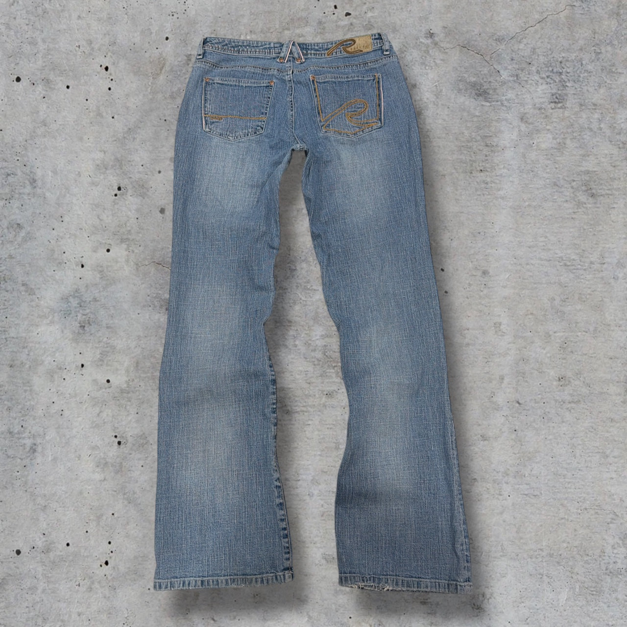 (31”) early 2000s rocawear denim jeans