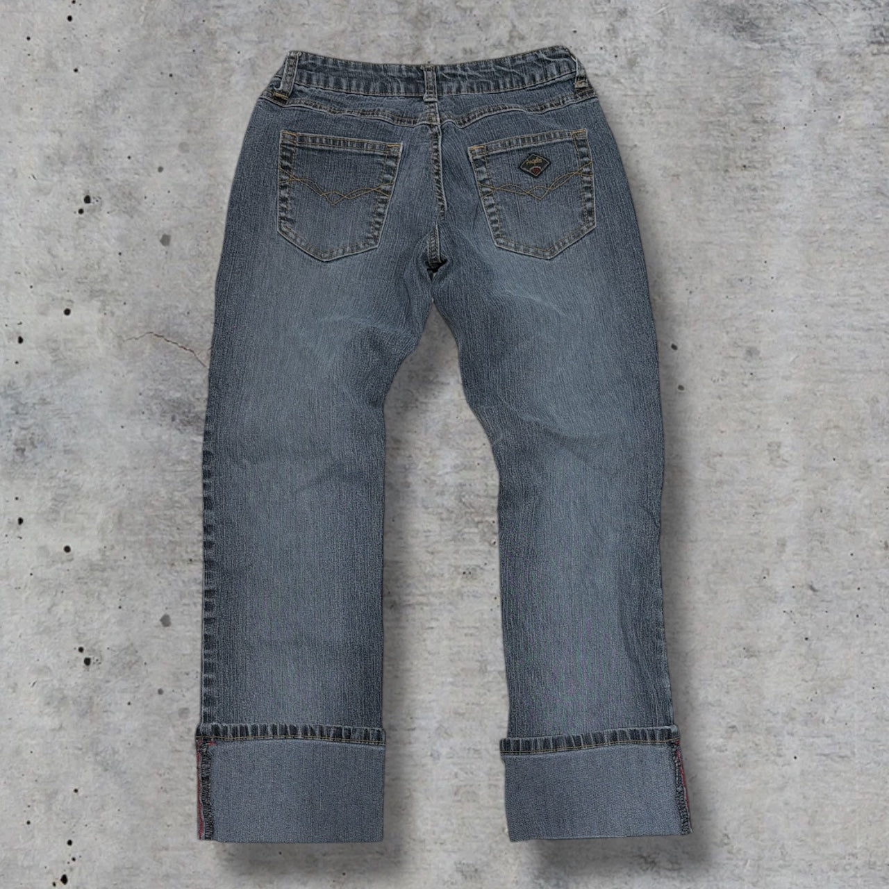 (23/24”) Y2K Angels Capri Jeans