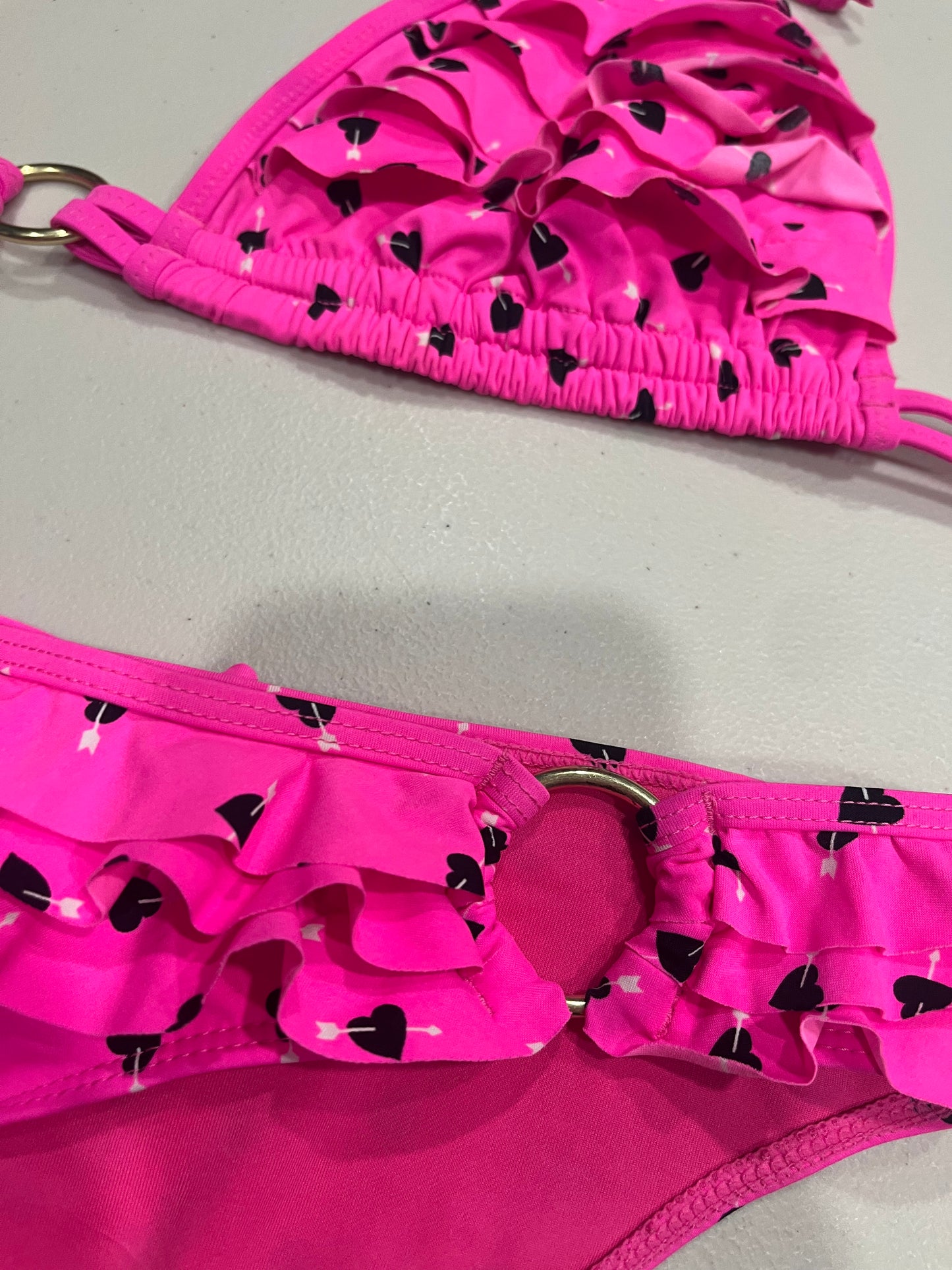 (M/L) 2000s PINK By VS Hot Pink Ruffle Heart & Arrow Bikini Set