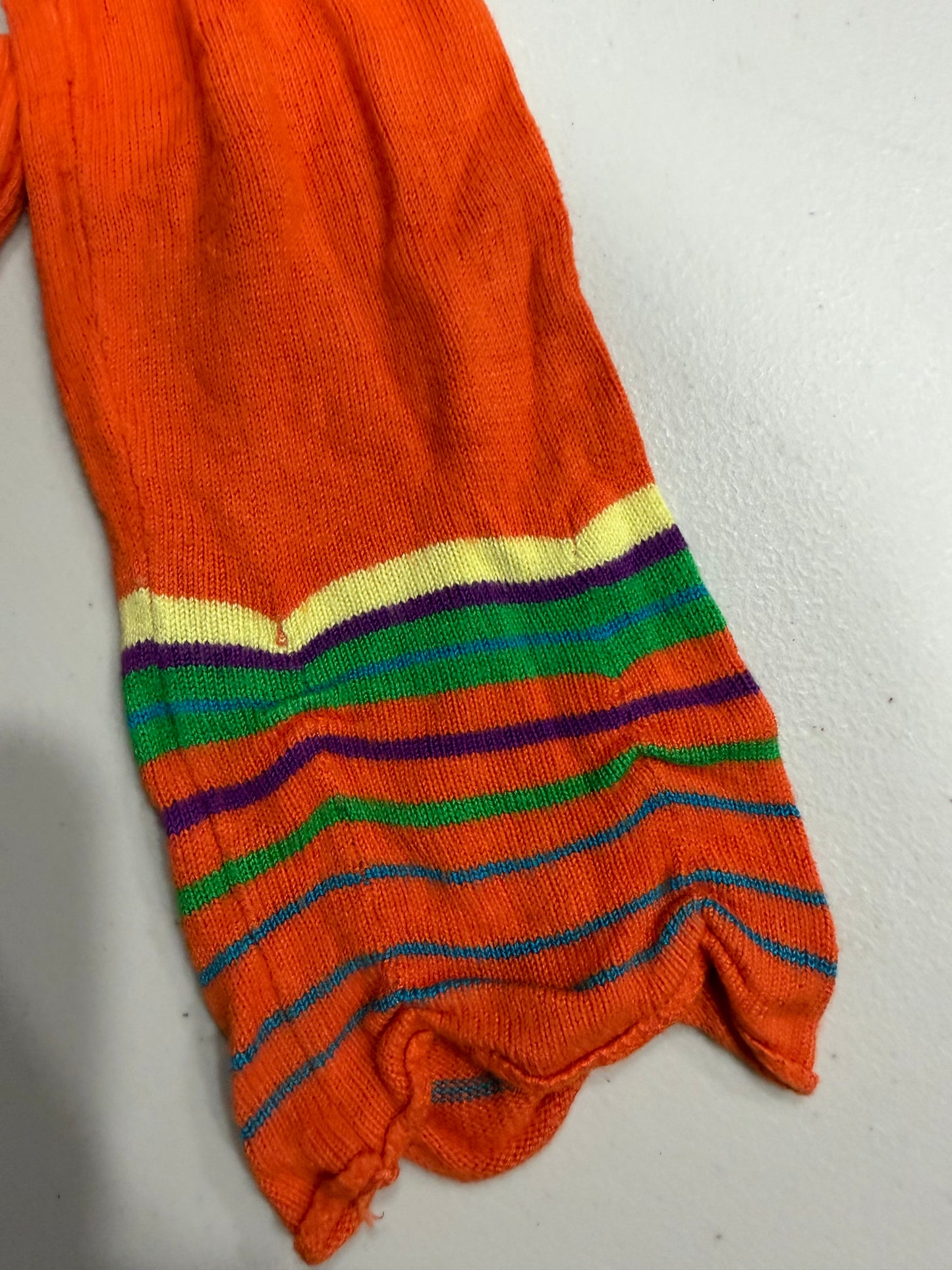 (S) 2000s knit orange striped long sleeve top