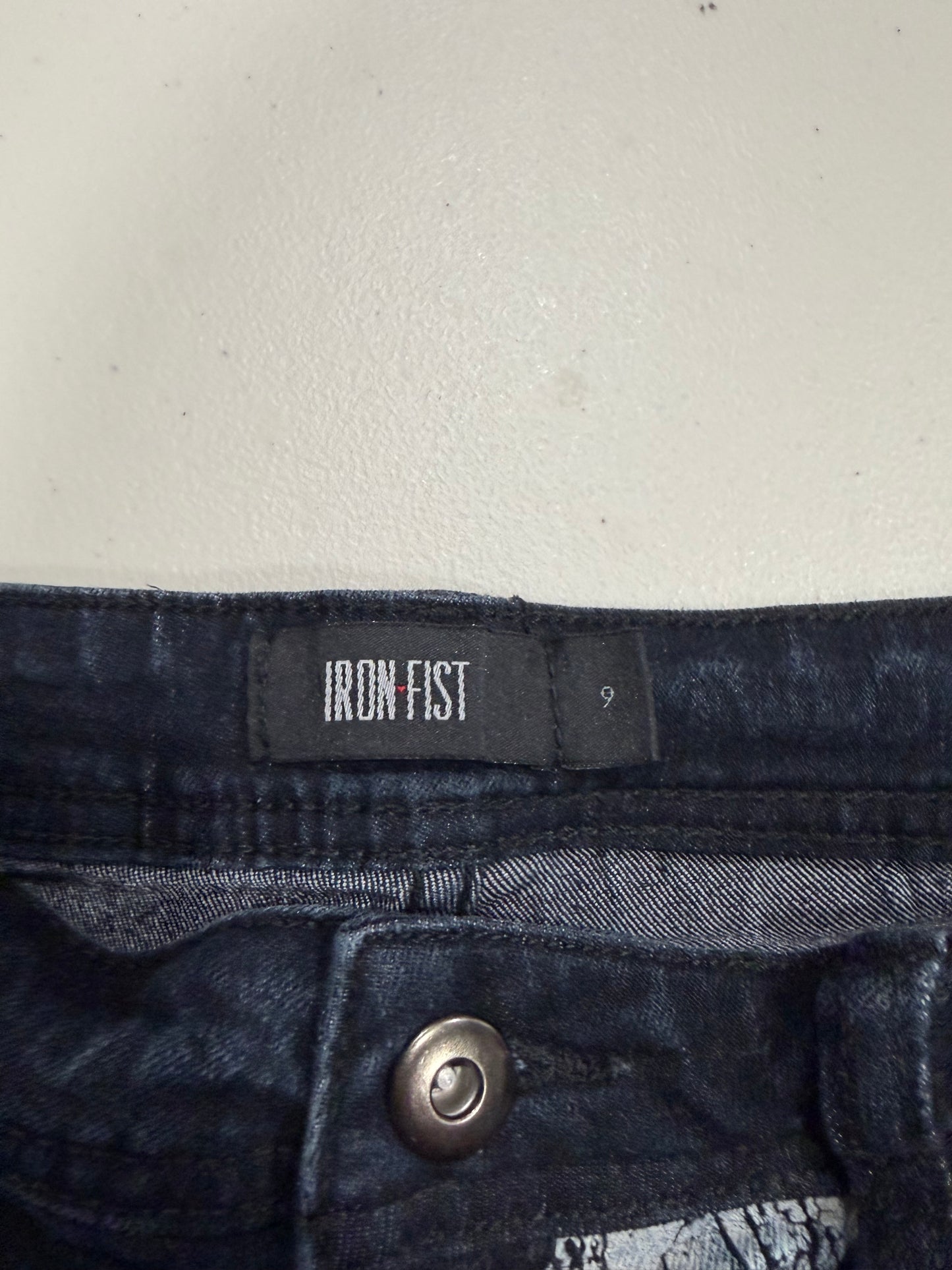 (30”) 2000s misfit rare skull denim mini shorts