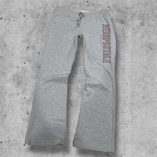 (L/XL) 2000s Aeropostale Flared Pink & Grey Sweats