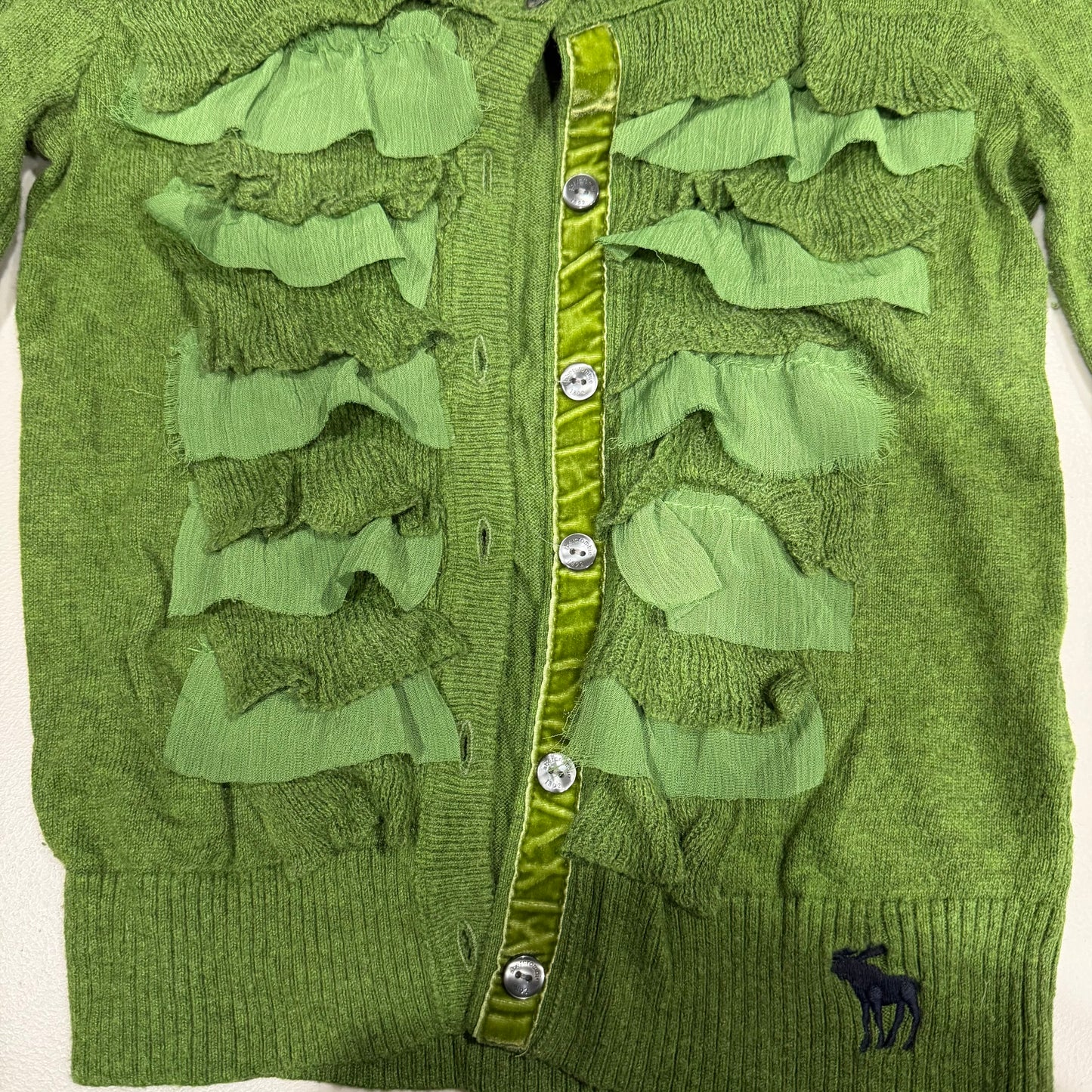 (XS/S) 2000s abercrombie green ruffled cardigan sweater top