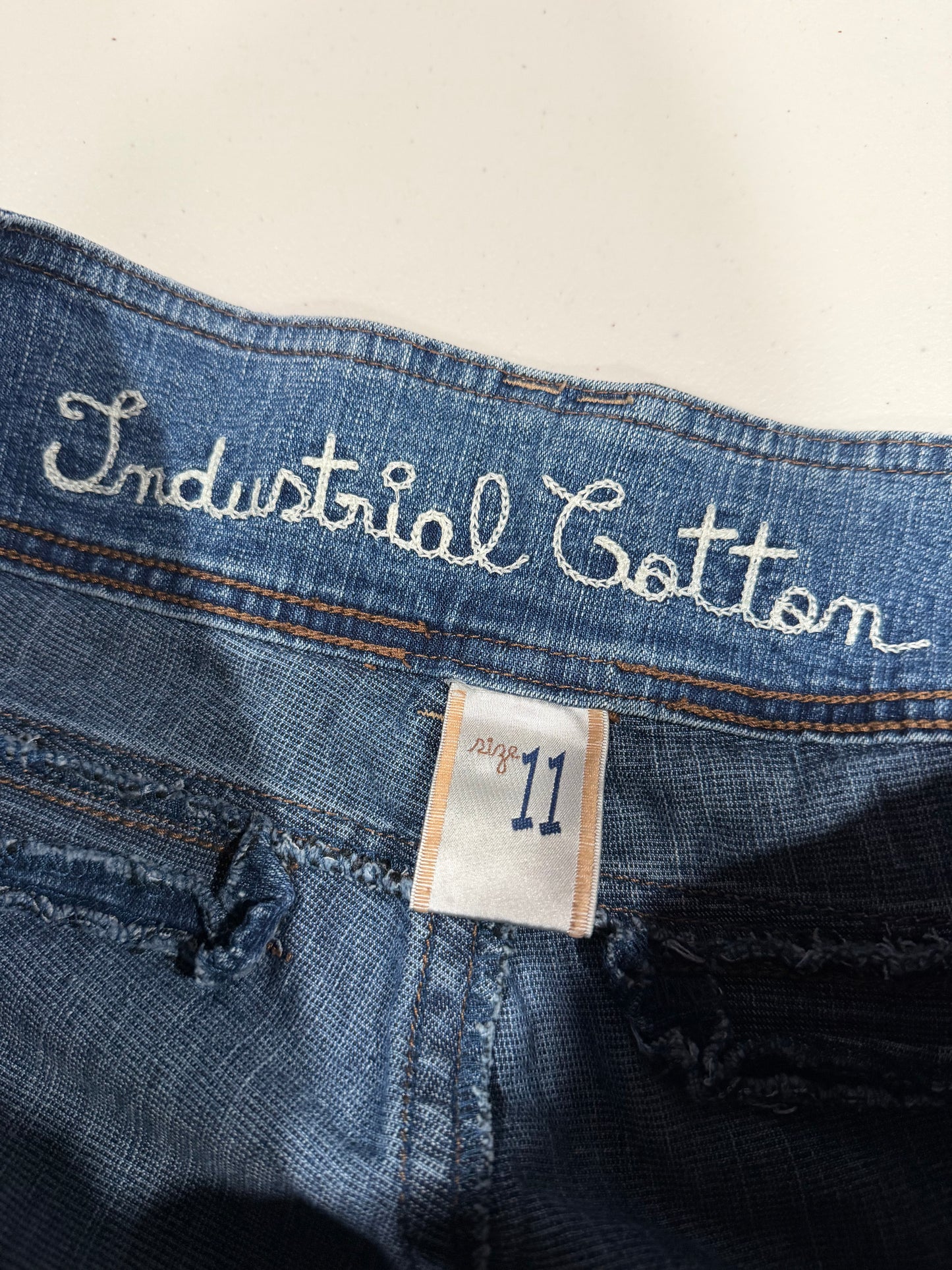 (M) 2000s Flared Jeans