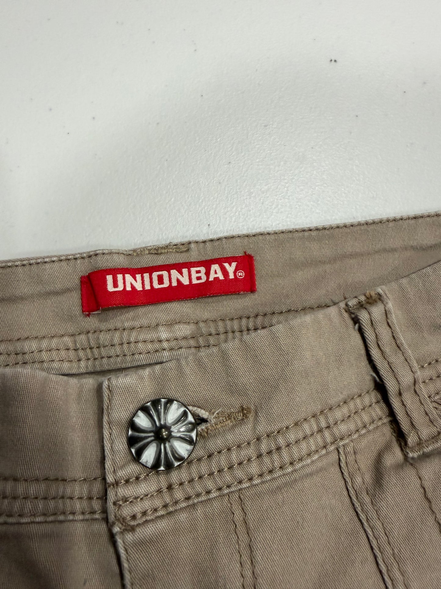(29”) vtg unionbay cargo khaki shorts