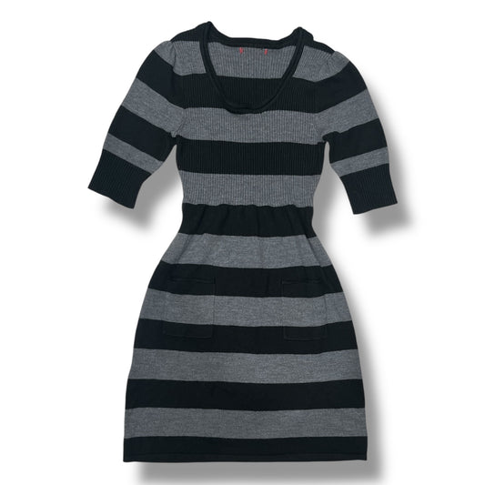 (S) grunge babydoll pocket detailed dress